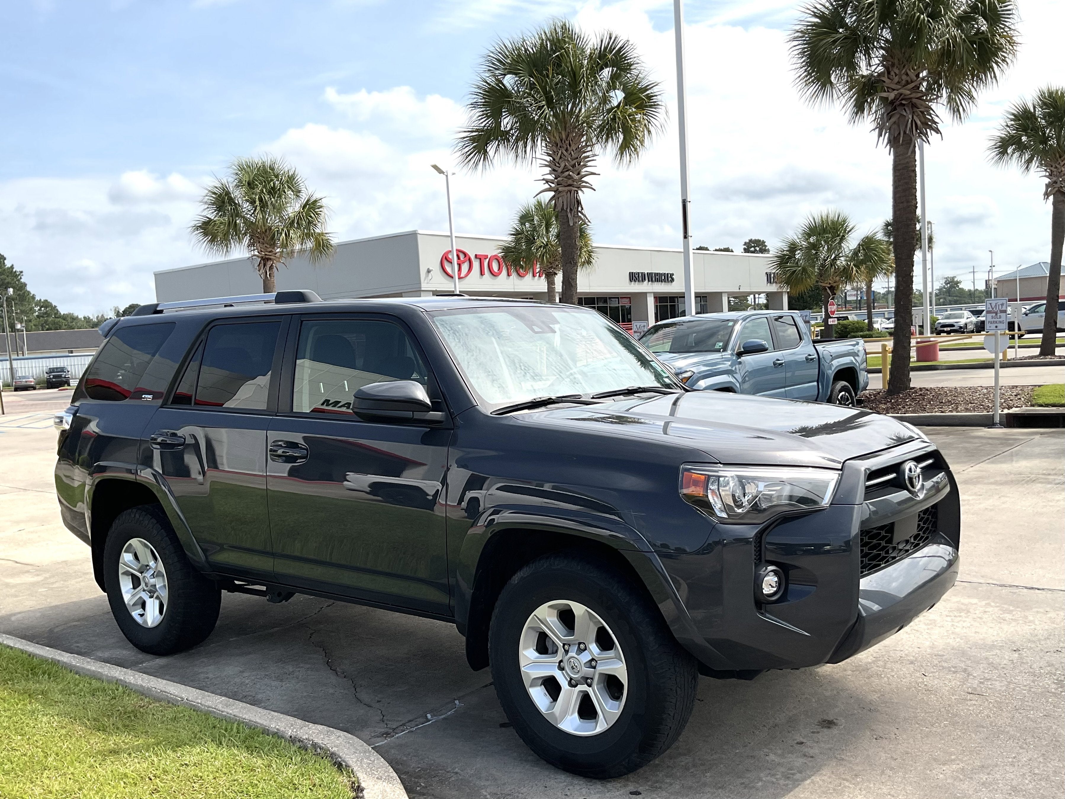2024 Toyota 4Runner SR5