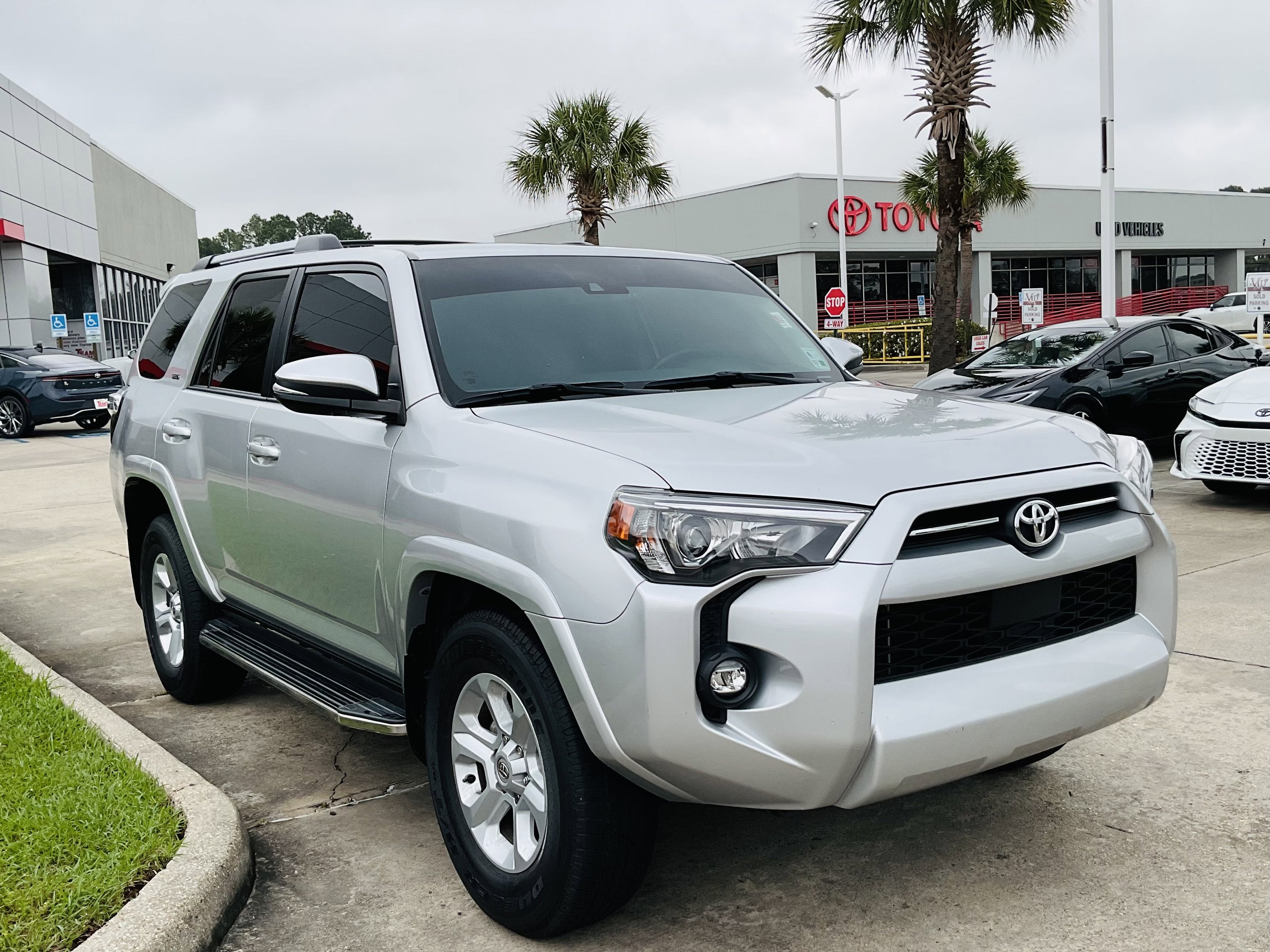 2022 Toyota 4RUNNER SR5 Premium