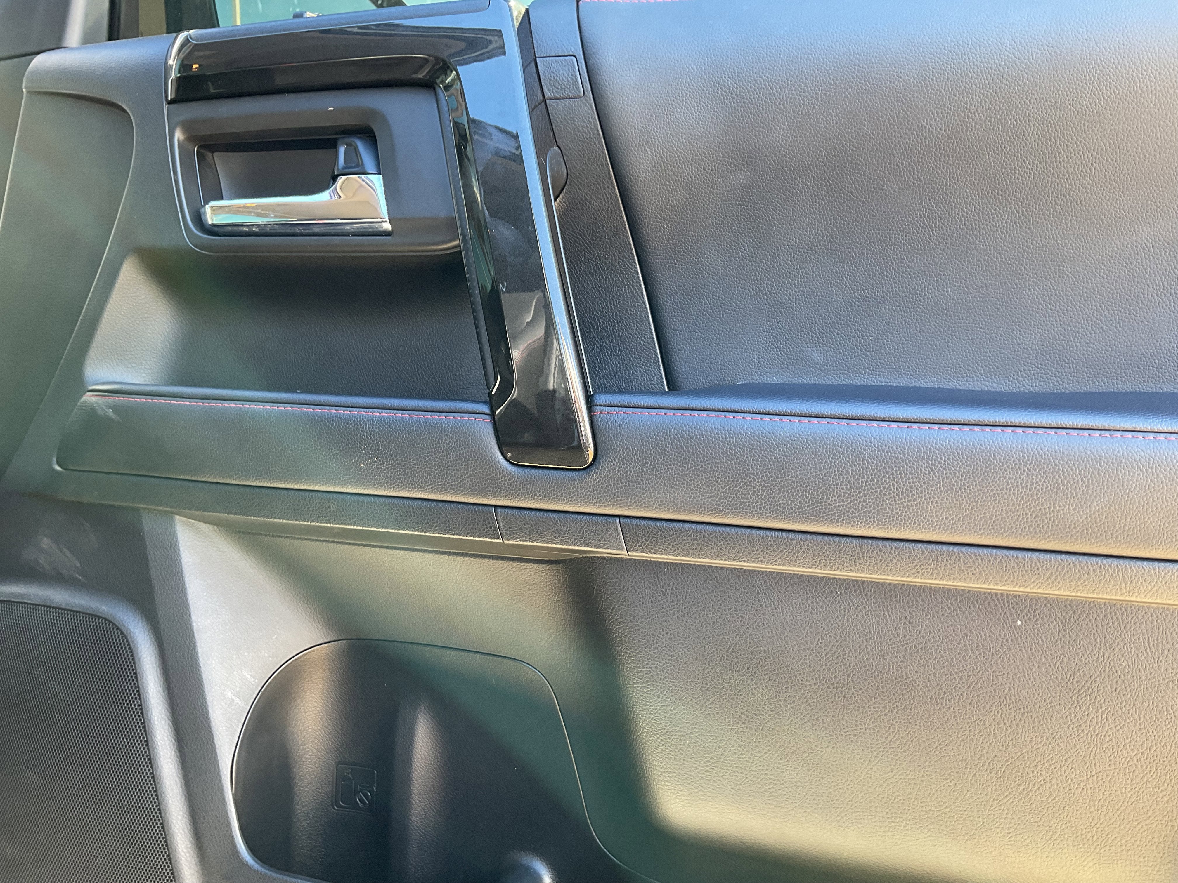 2021 Toyota 4RUNNER Venture