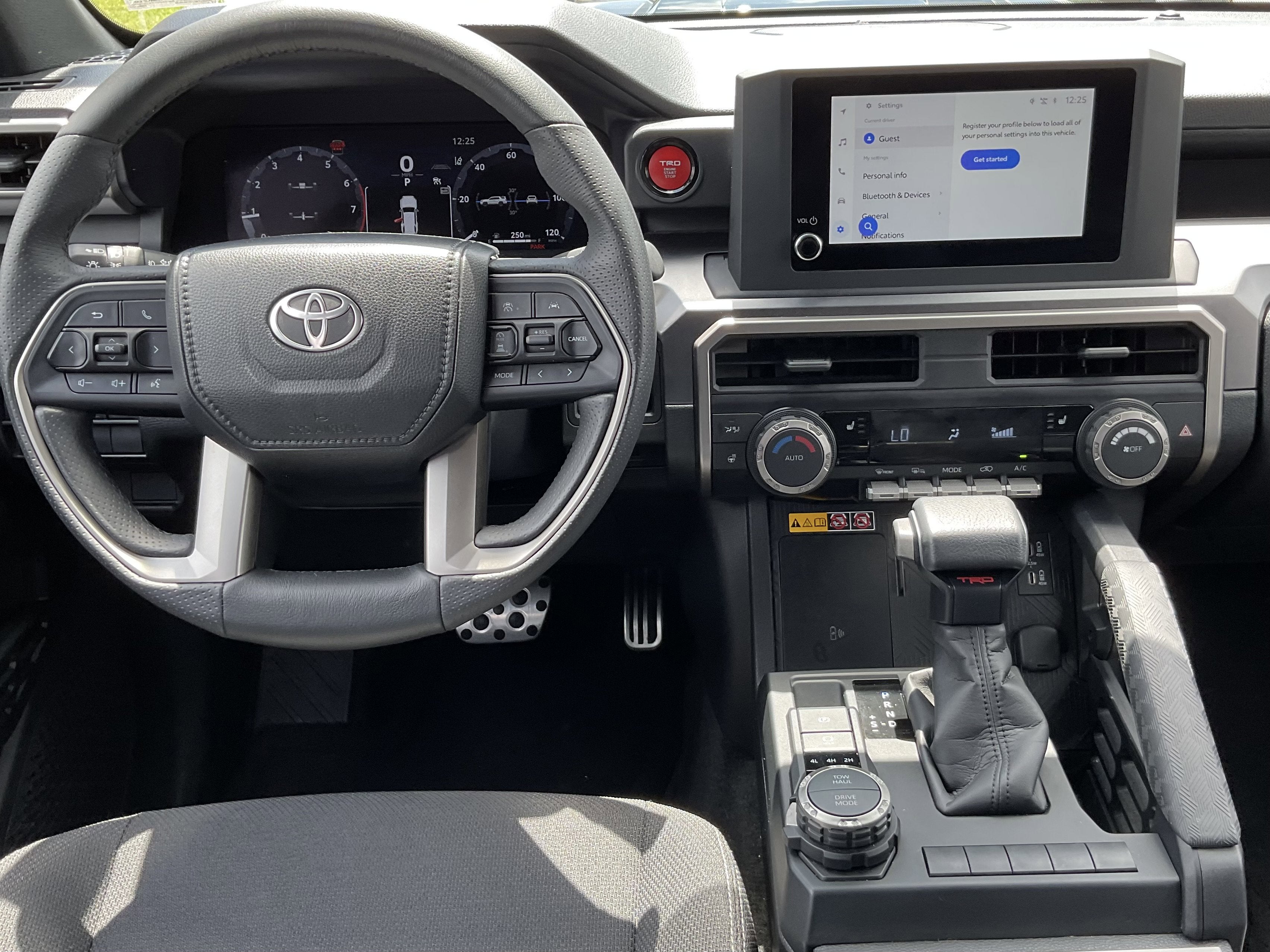 2025 Toyota 4RUNNER TRD Sport