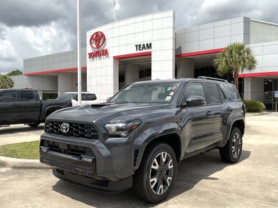 2025 Toyota 4RUNNER TRD Sport