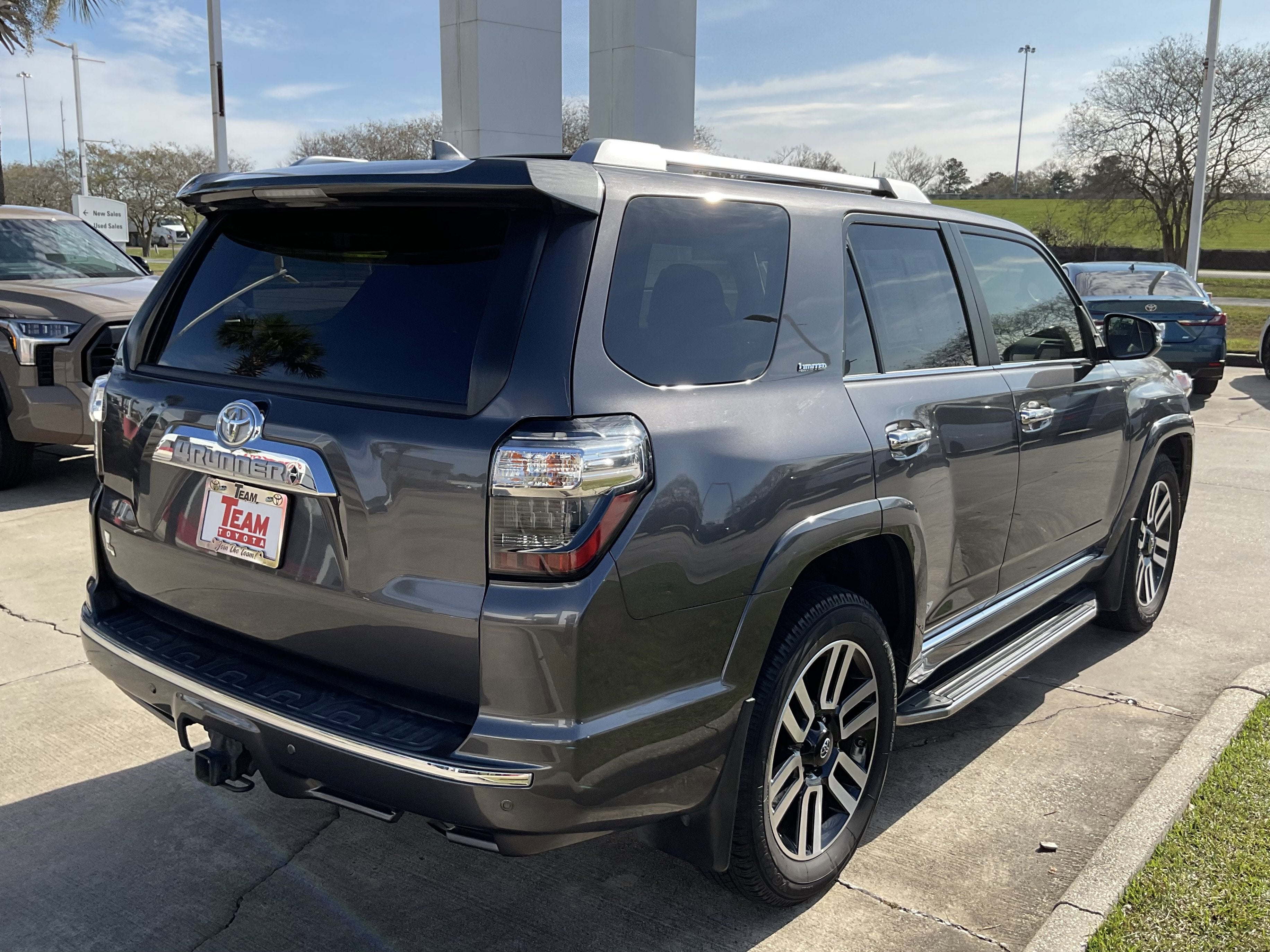 2018 Toyota 4RUNNER Limited