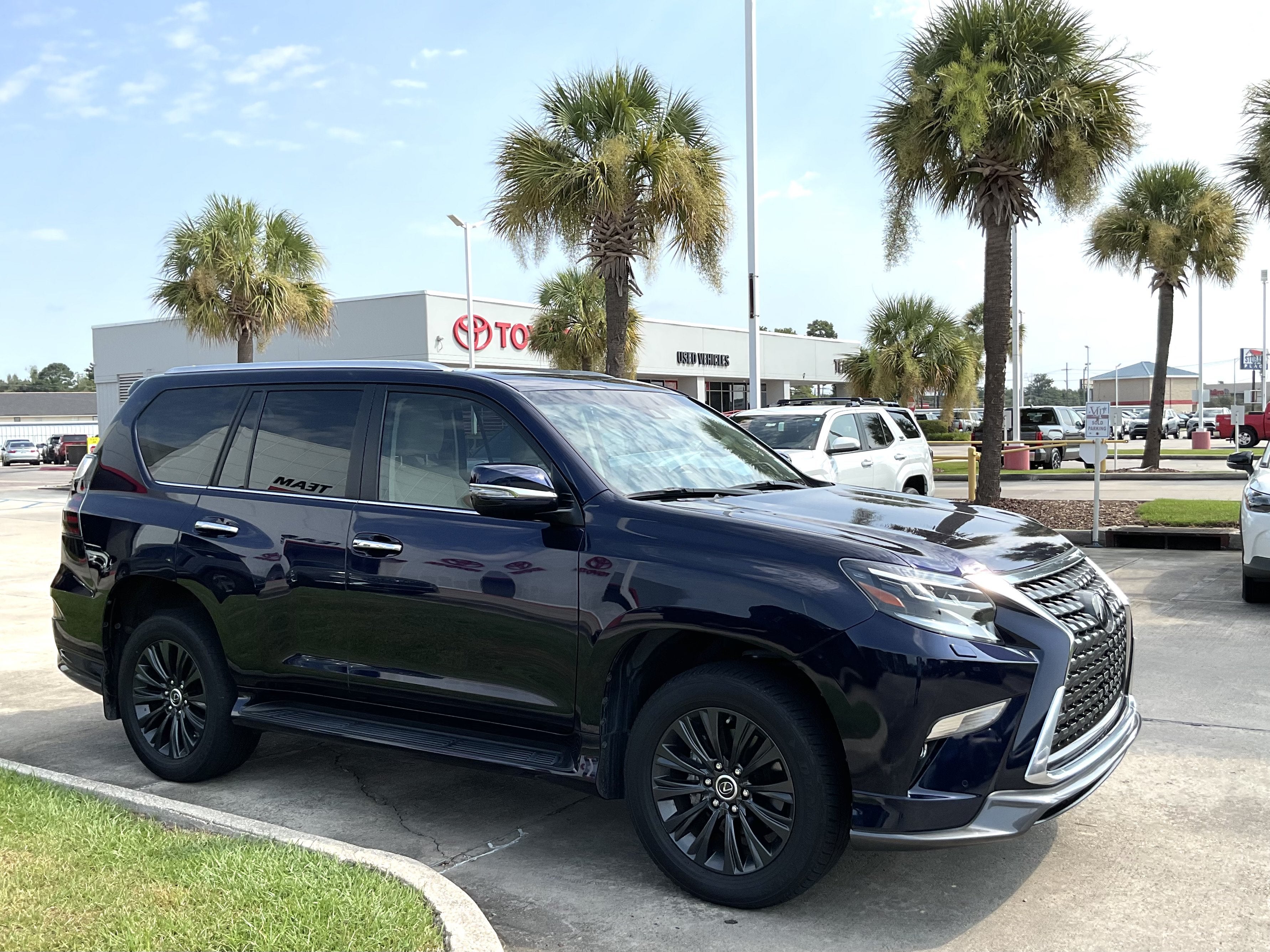 2023 Lexus GX GX 460 Premium