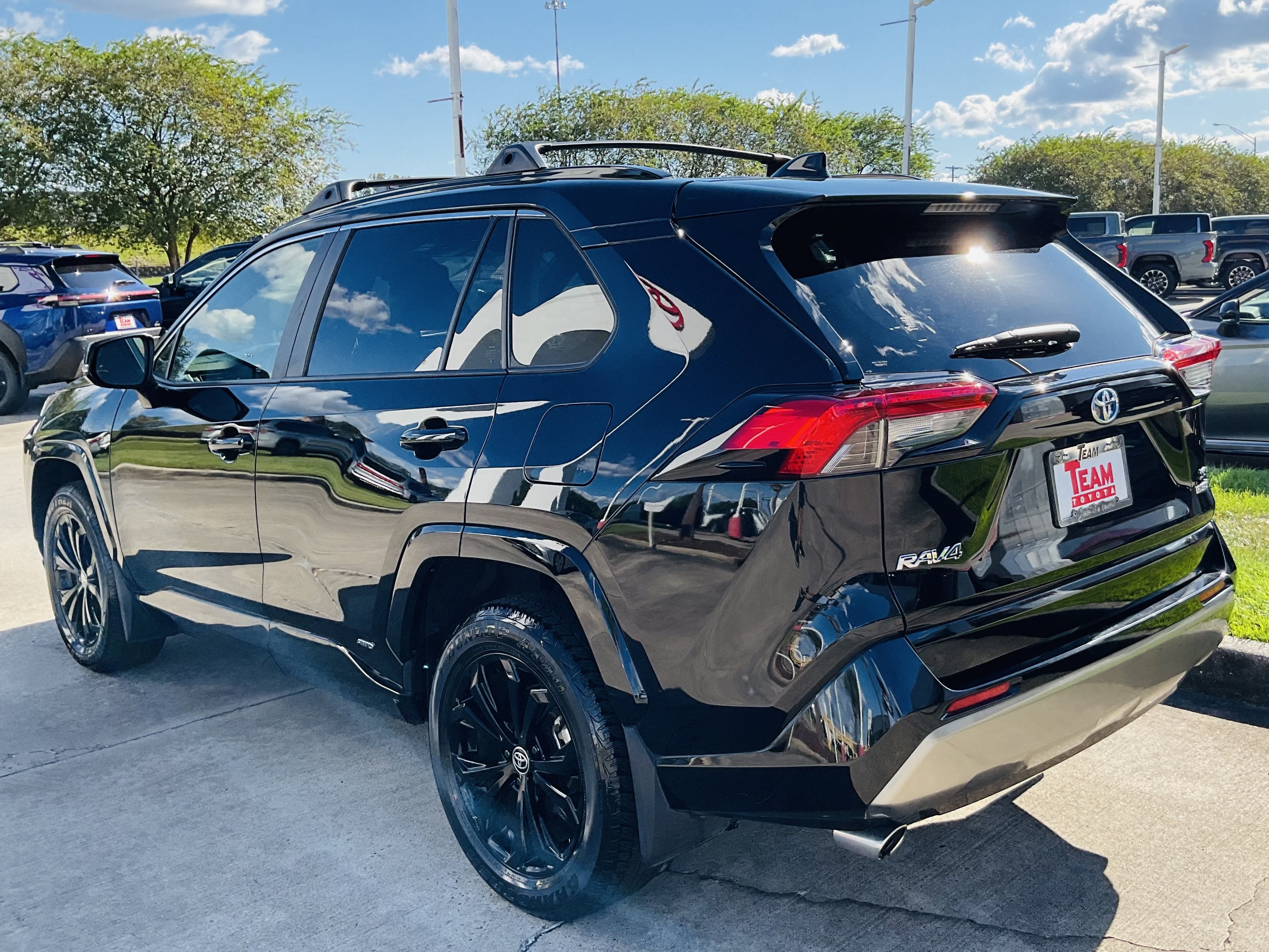 2023 Toyota RAV4 Hybrid Hybrid SE