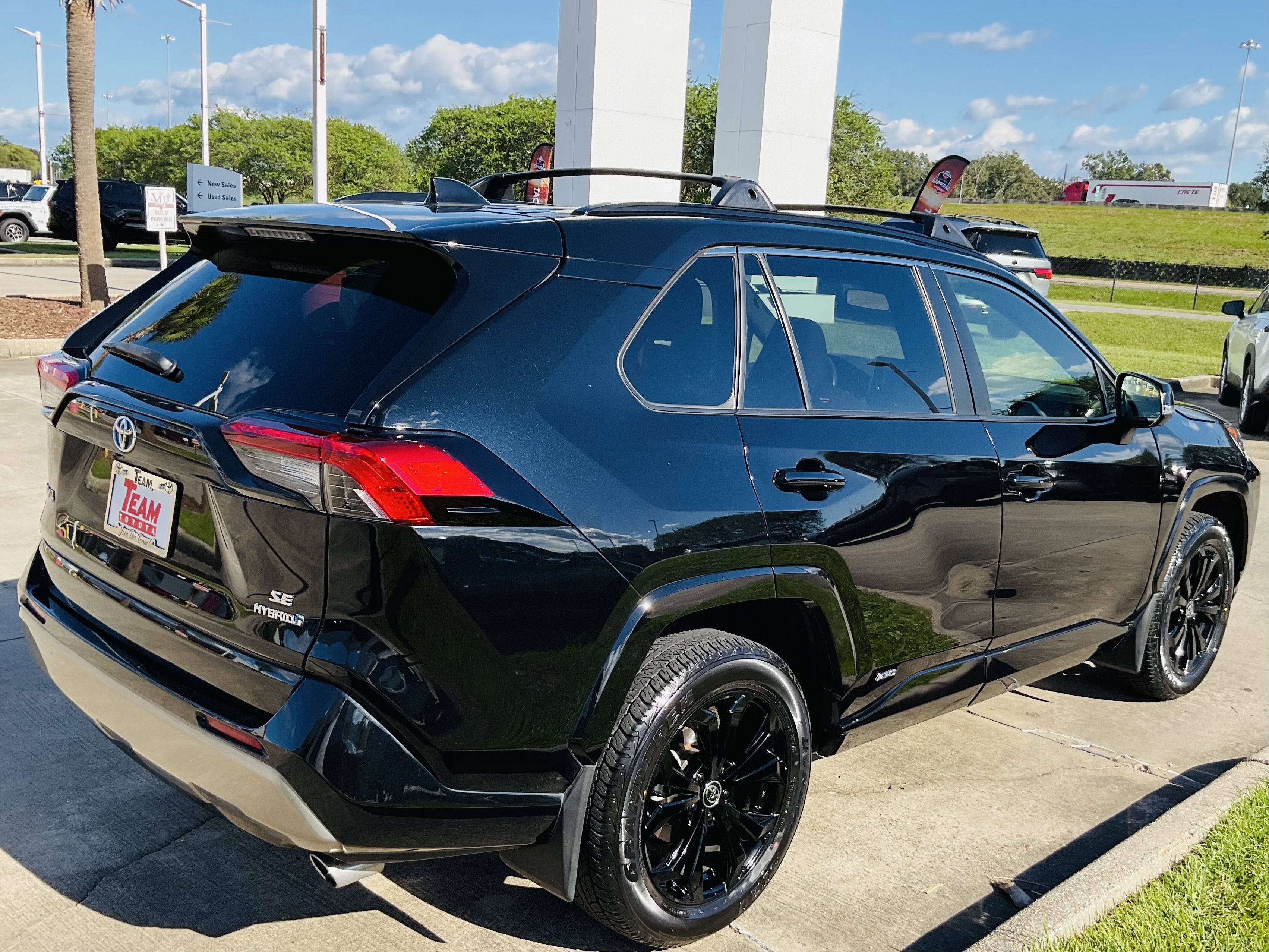 2023 Toyota RAV4 Hybrid Hybrid SE