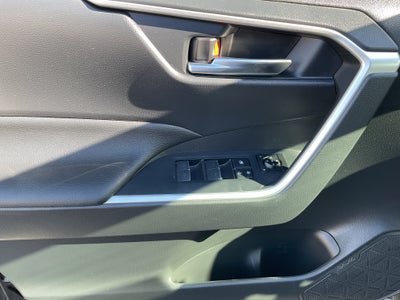 2023 Toyota RAV4 Hybrid Hybrid SE