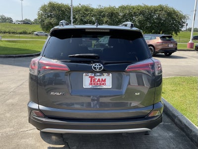 2017 Toyota RAV4 SE