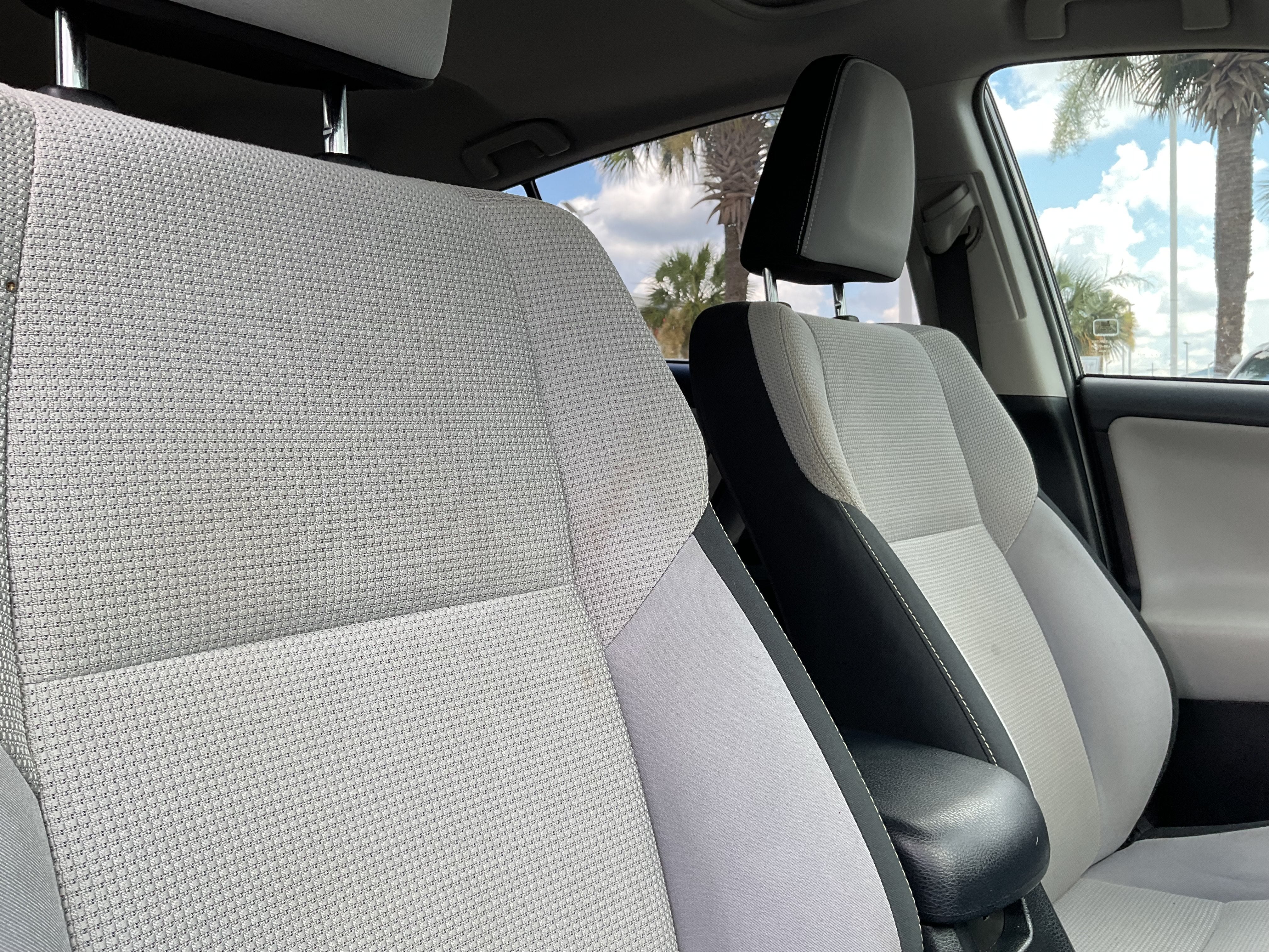 2016 Toyota RAV4 Hybrid XLE