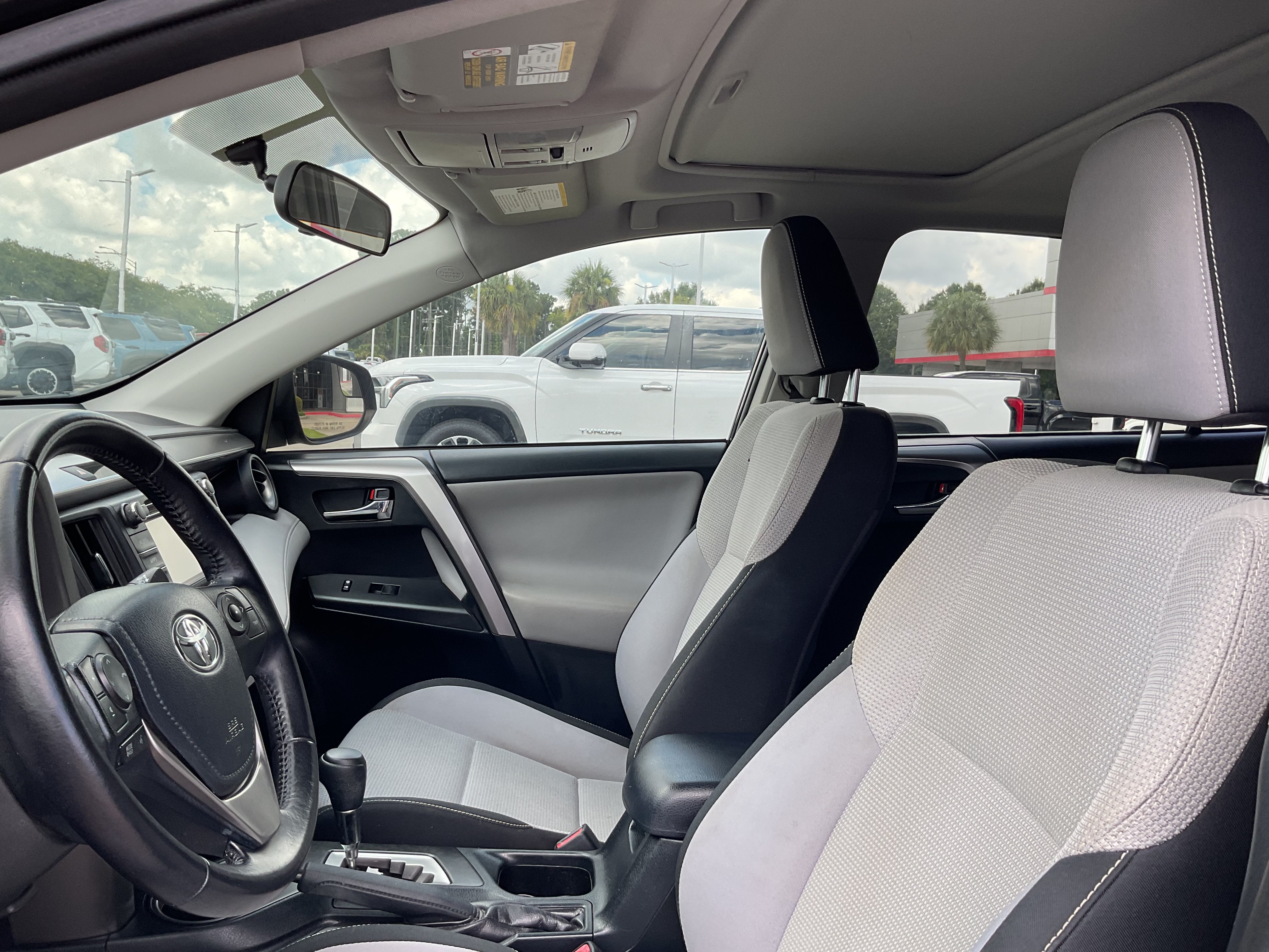 2016 Toyota RAV4 Hybrid XLE