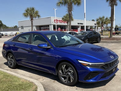 2025 Hyundai Elantra SEL Convenience