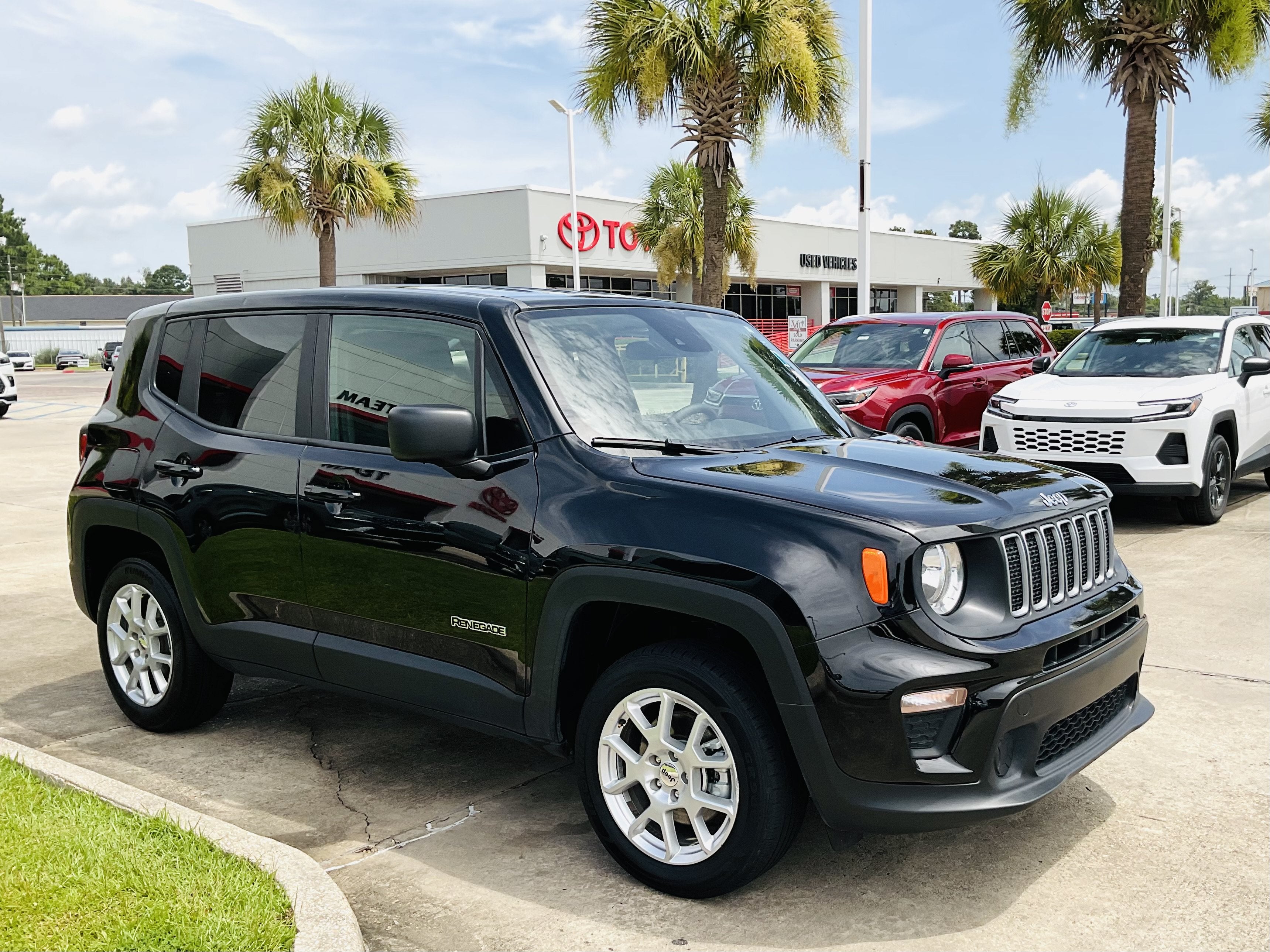2023 Jeep Renegade Latitude