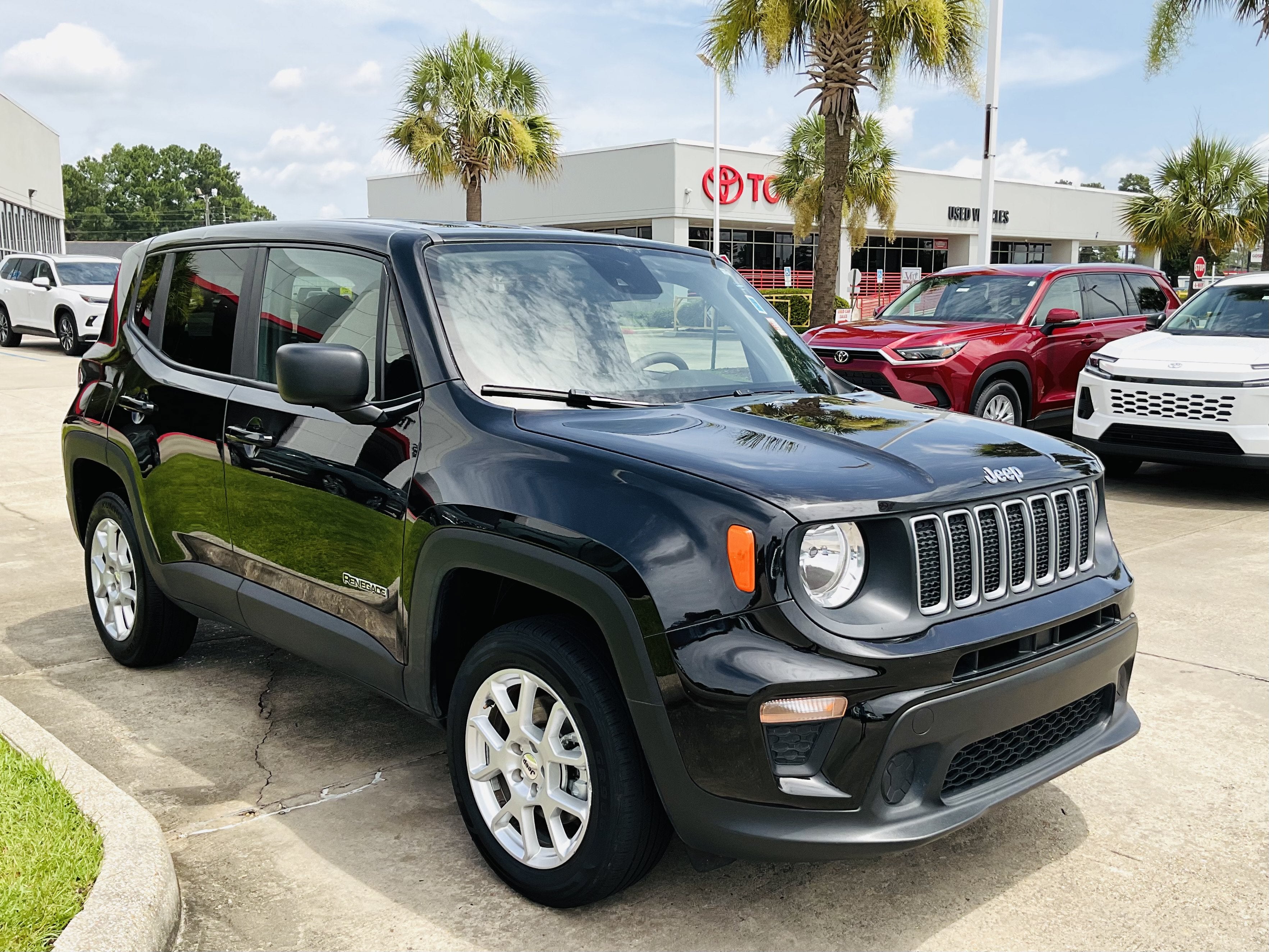2023 Jeep Renegade Latitude