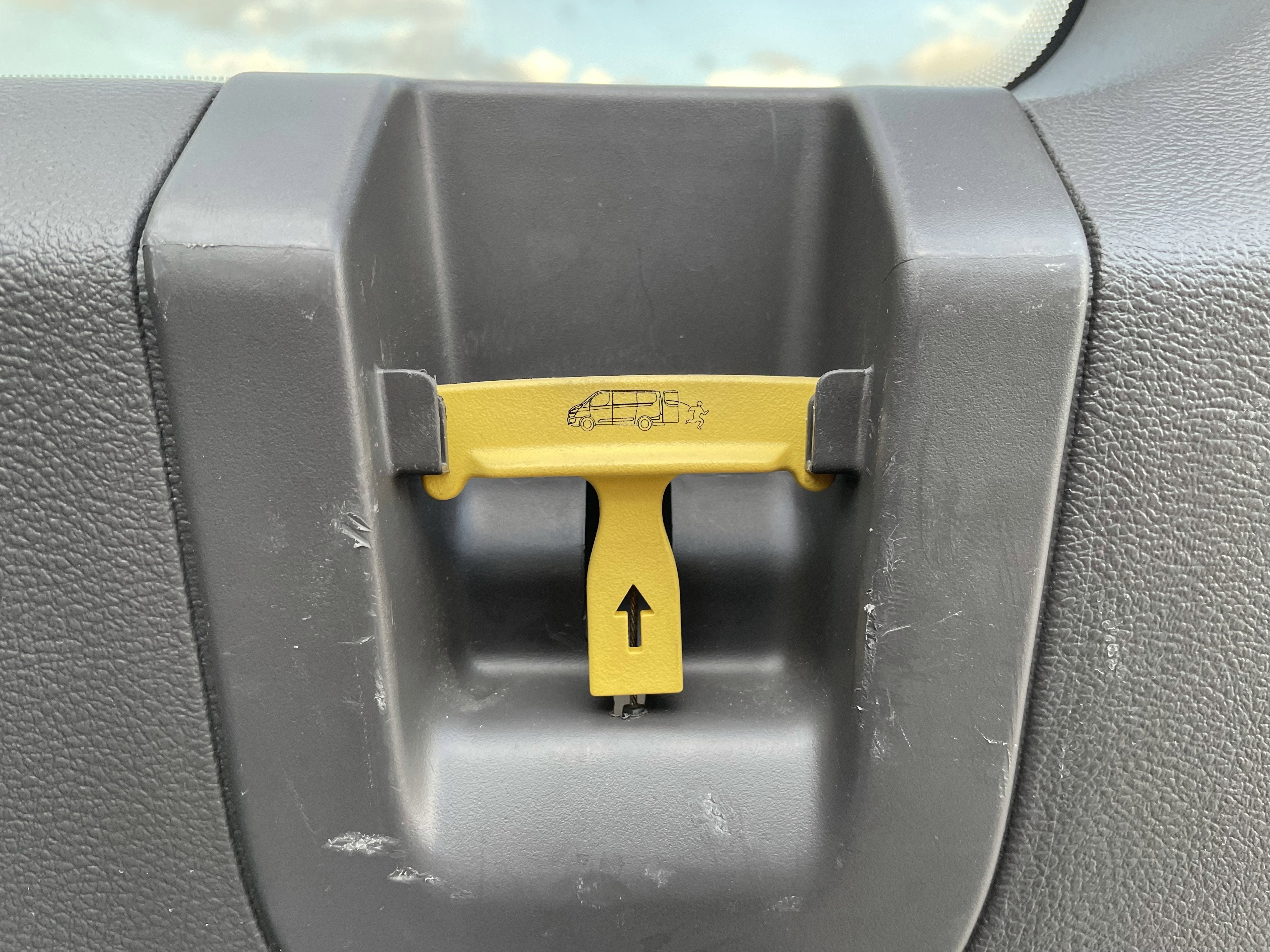 2023 Ford Transit Passenger Wagon XLT