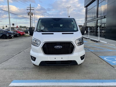 2023 Ford Transit Passenger Wagon XLT