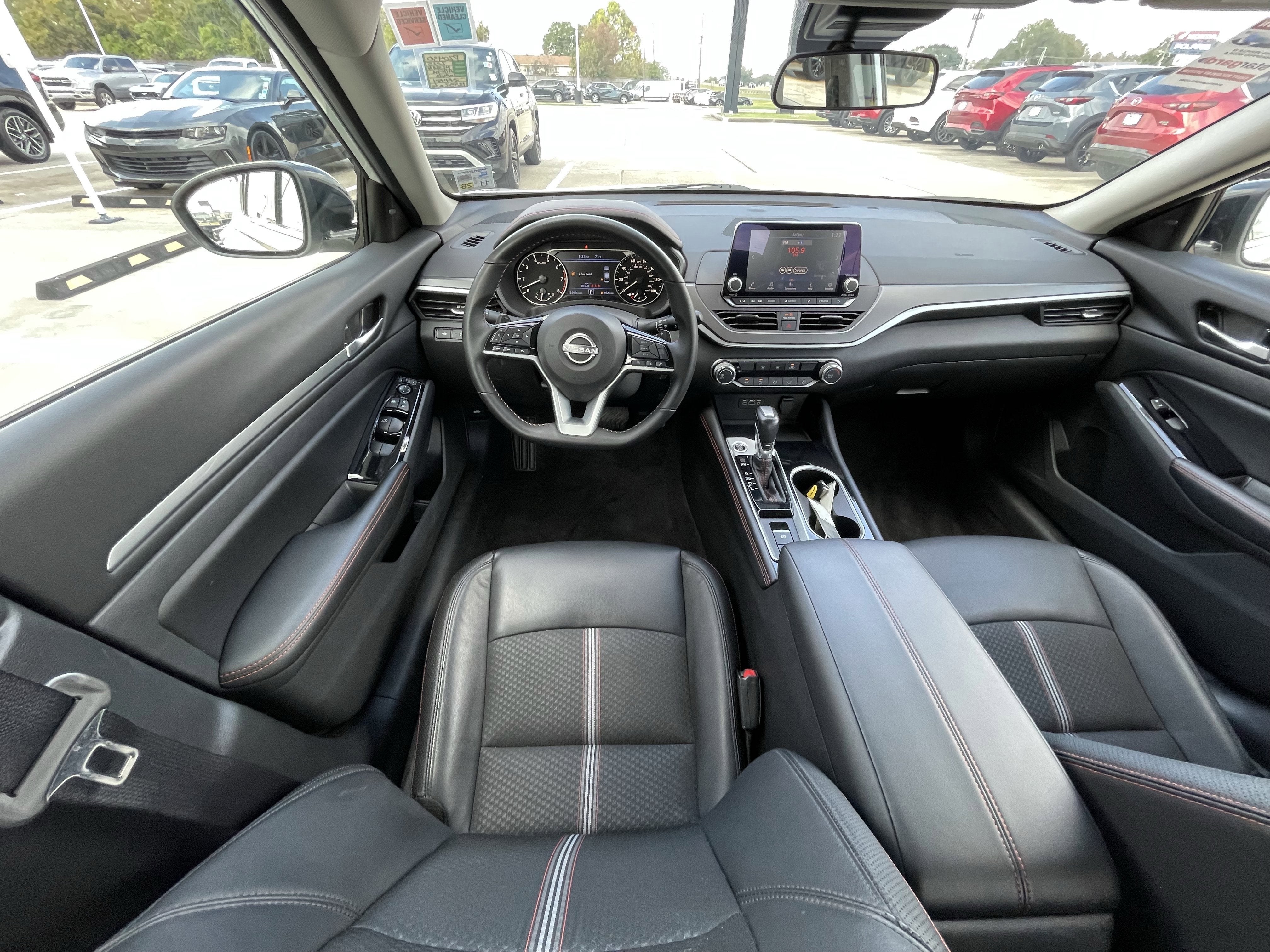 2025 Nissan Altima SR