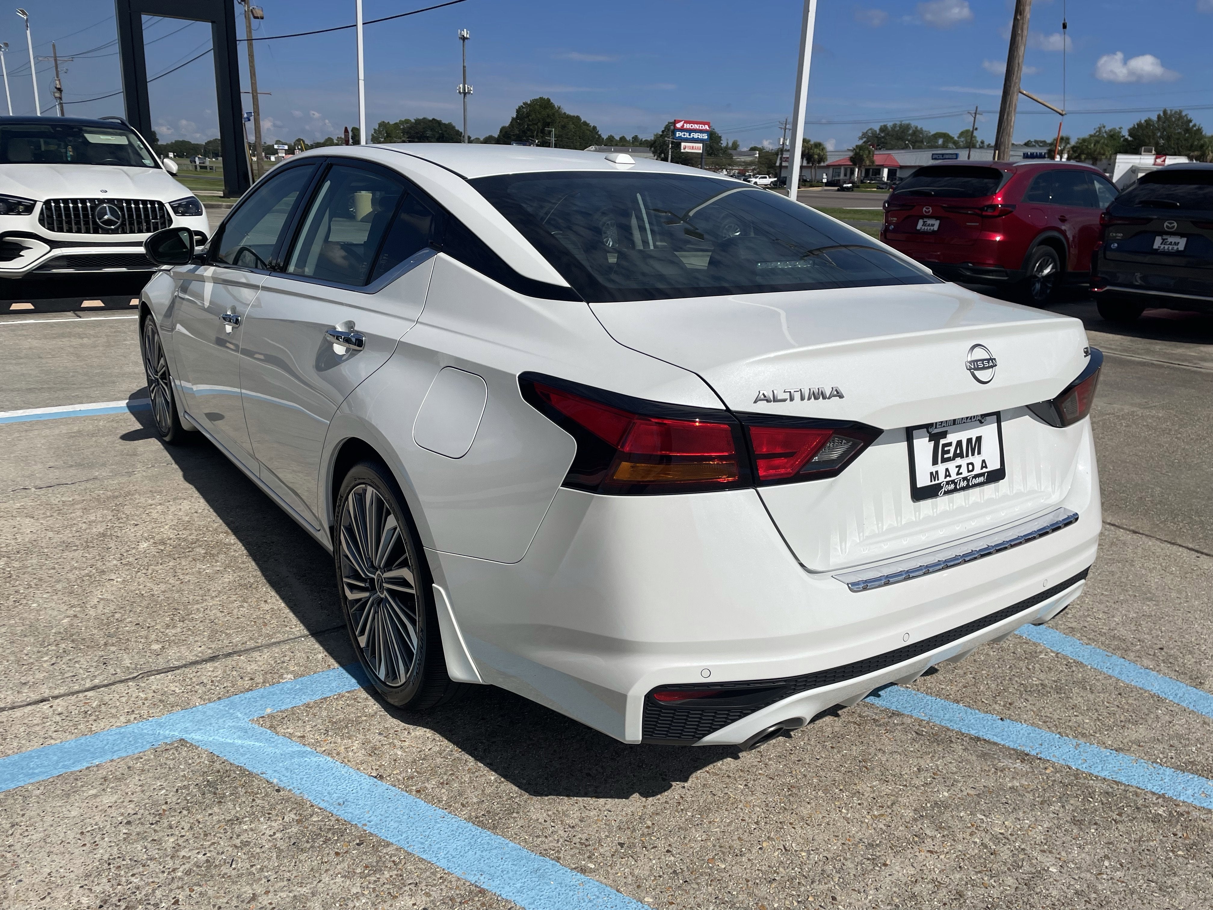 2023 Nissan Altima 2.5 SL