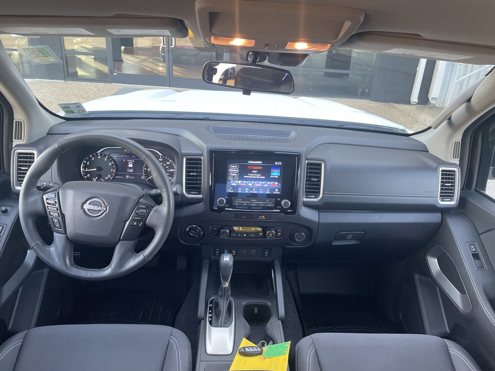 2023 Nissan Frontier SV
