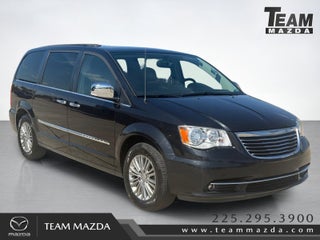 2016 Chrysler Town &amp; Country Touring-L