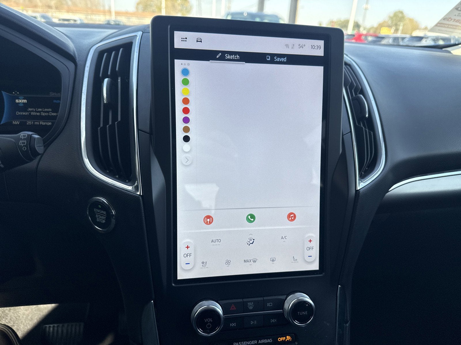 2024 Ford Edge Titanium