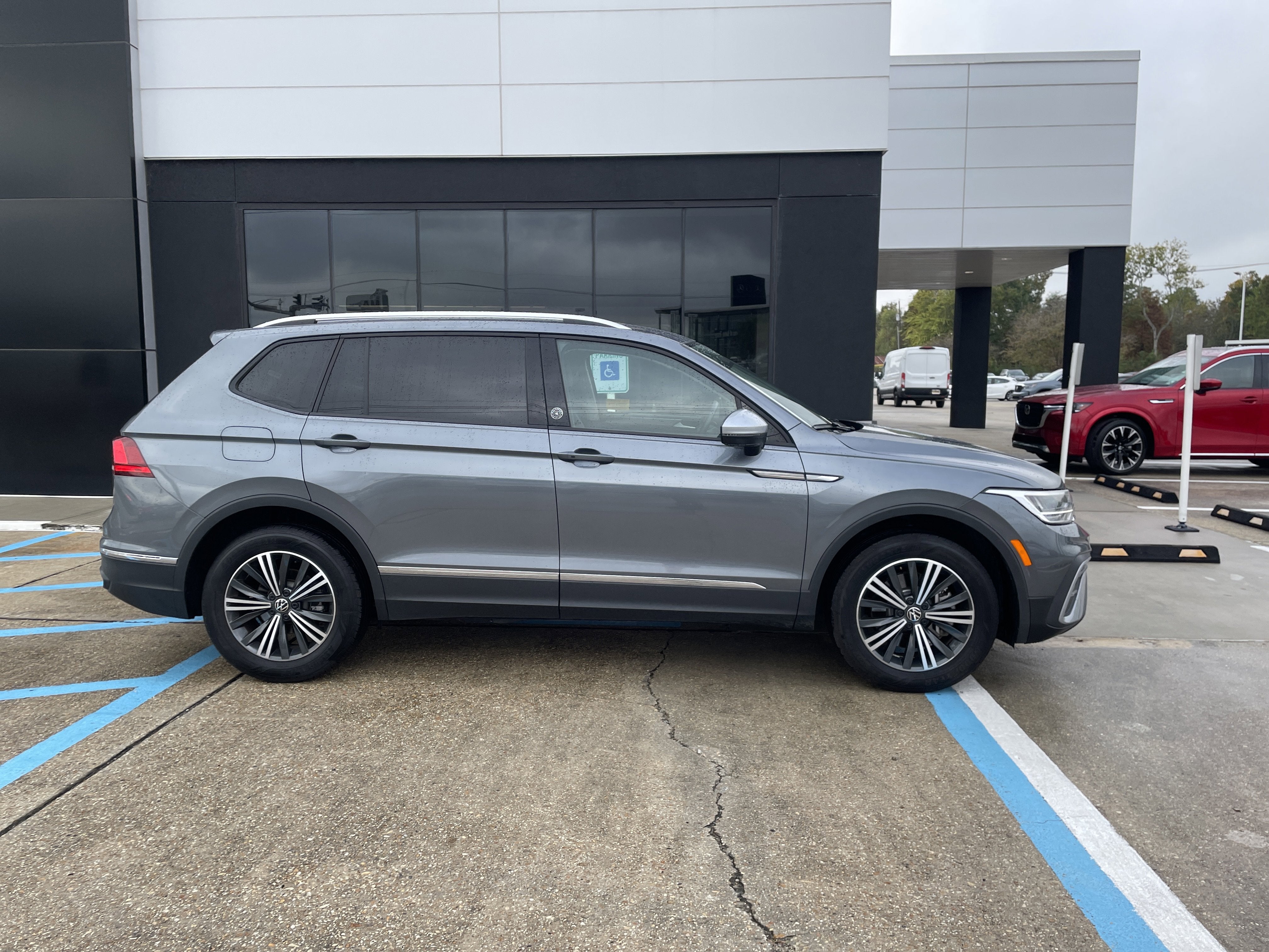 2024 Volkswagen Tiguan Wolfsburg Edition