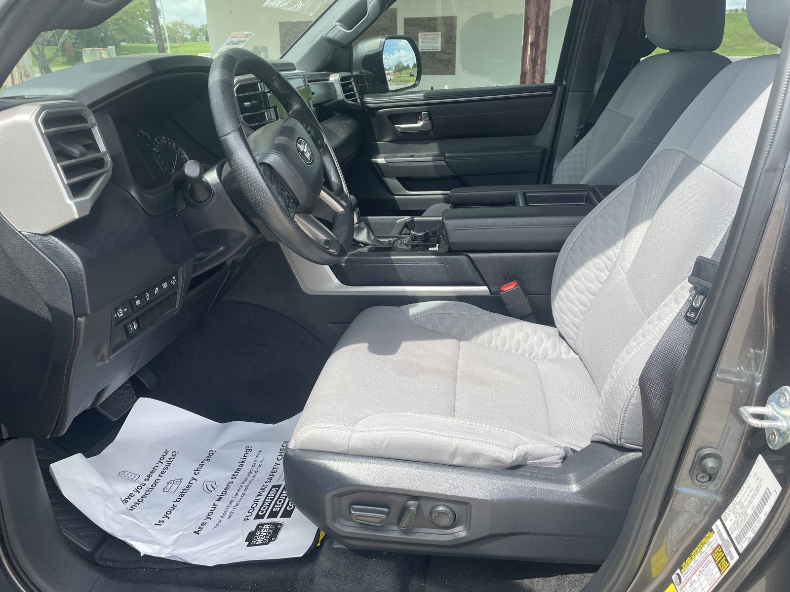 2025 Toyota Tundra 2WD SR5