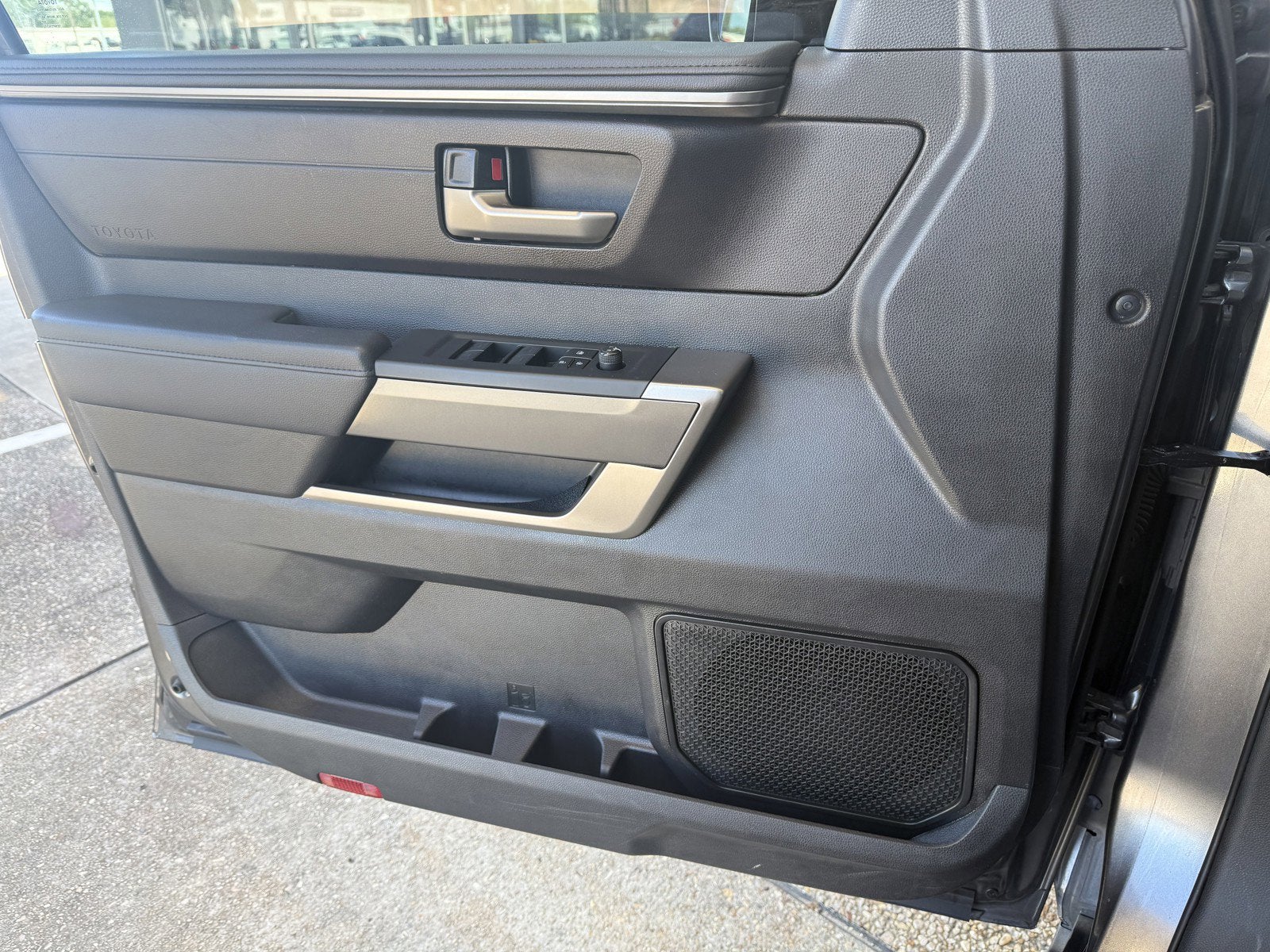 2024 Toyota Tundra 2WD SR5