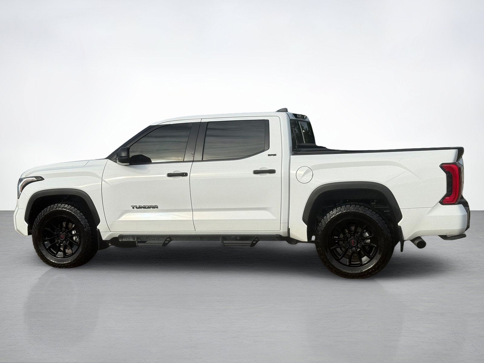 2025 Toyota Tundra 4WD SR5