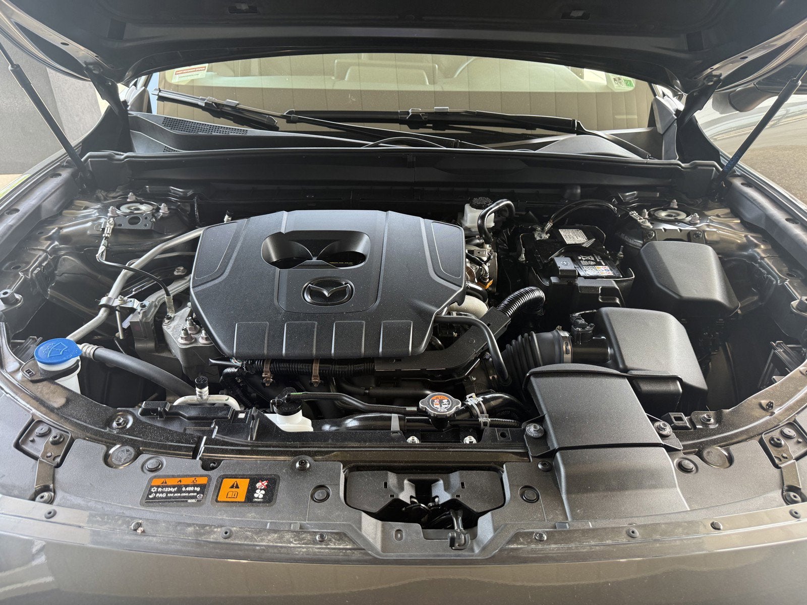 2025 Mazda Mazda CX-50 2.5 S Preferred Package