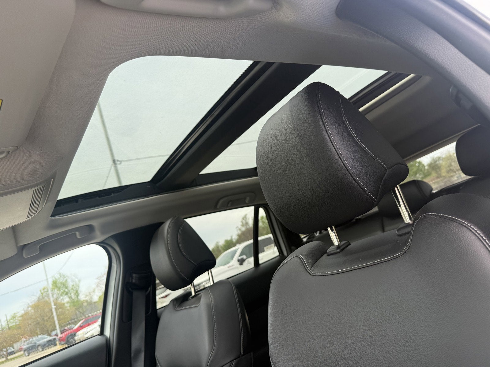 2025 Mazda Mazda CX-50 2.5 S Premium Package