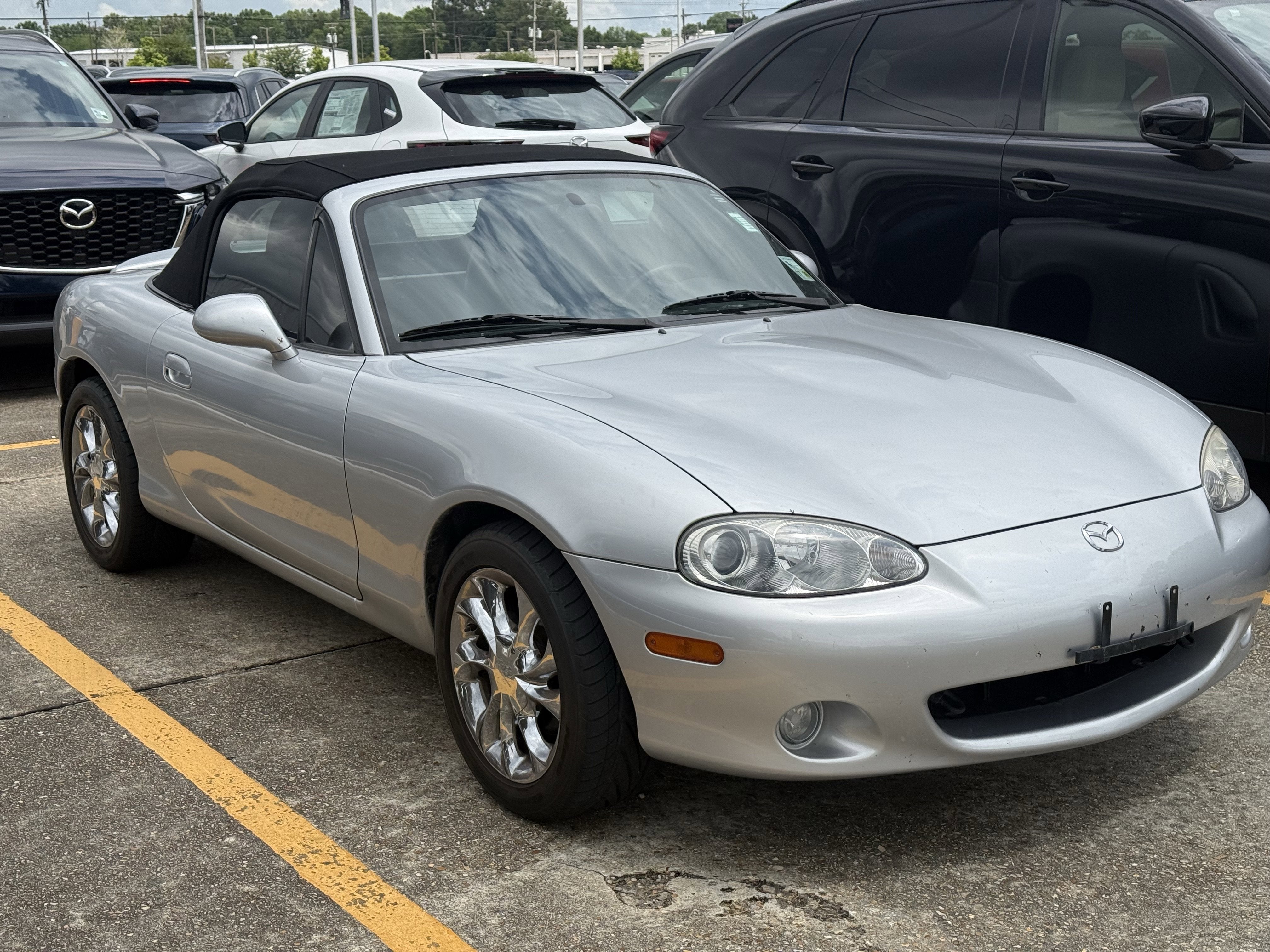 2003 Mazda Mazda MX-5 Miata Cloth