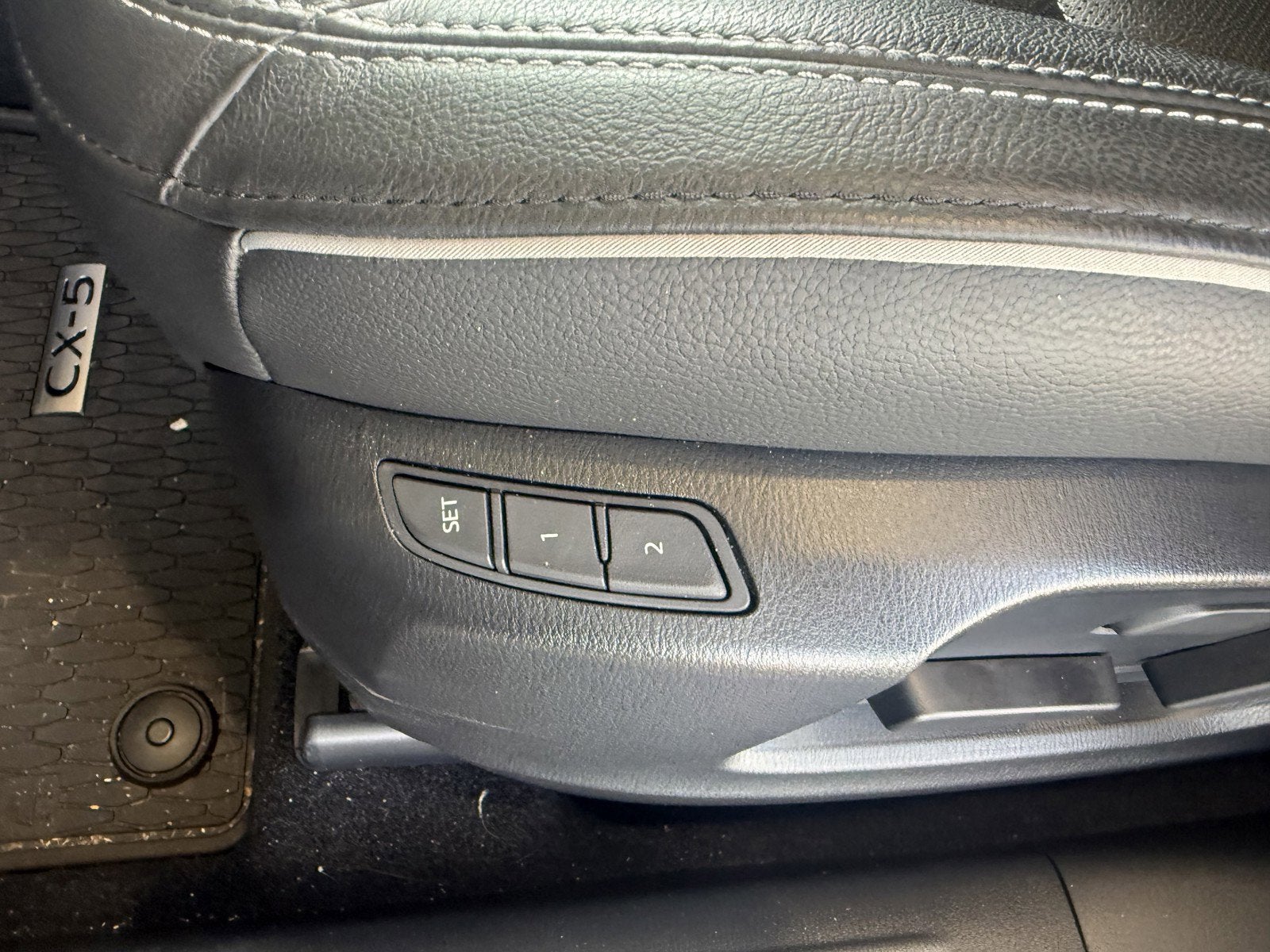 2025 Mazda Mazda CX-5 2.5 S Preferred Package