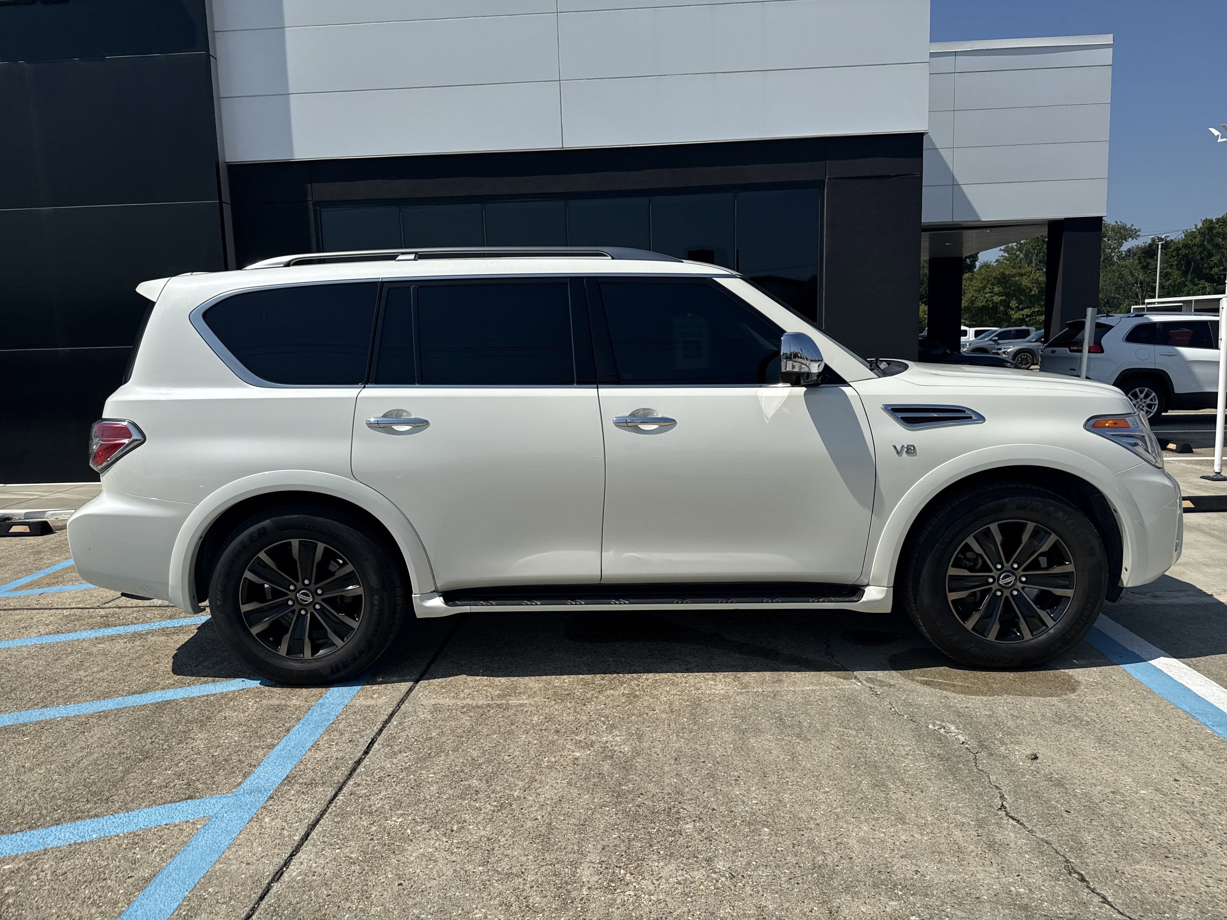 2020 Nissan Armada Platinum