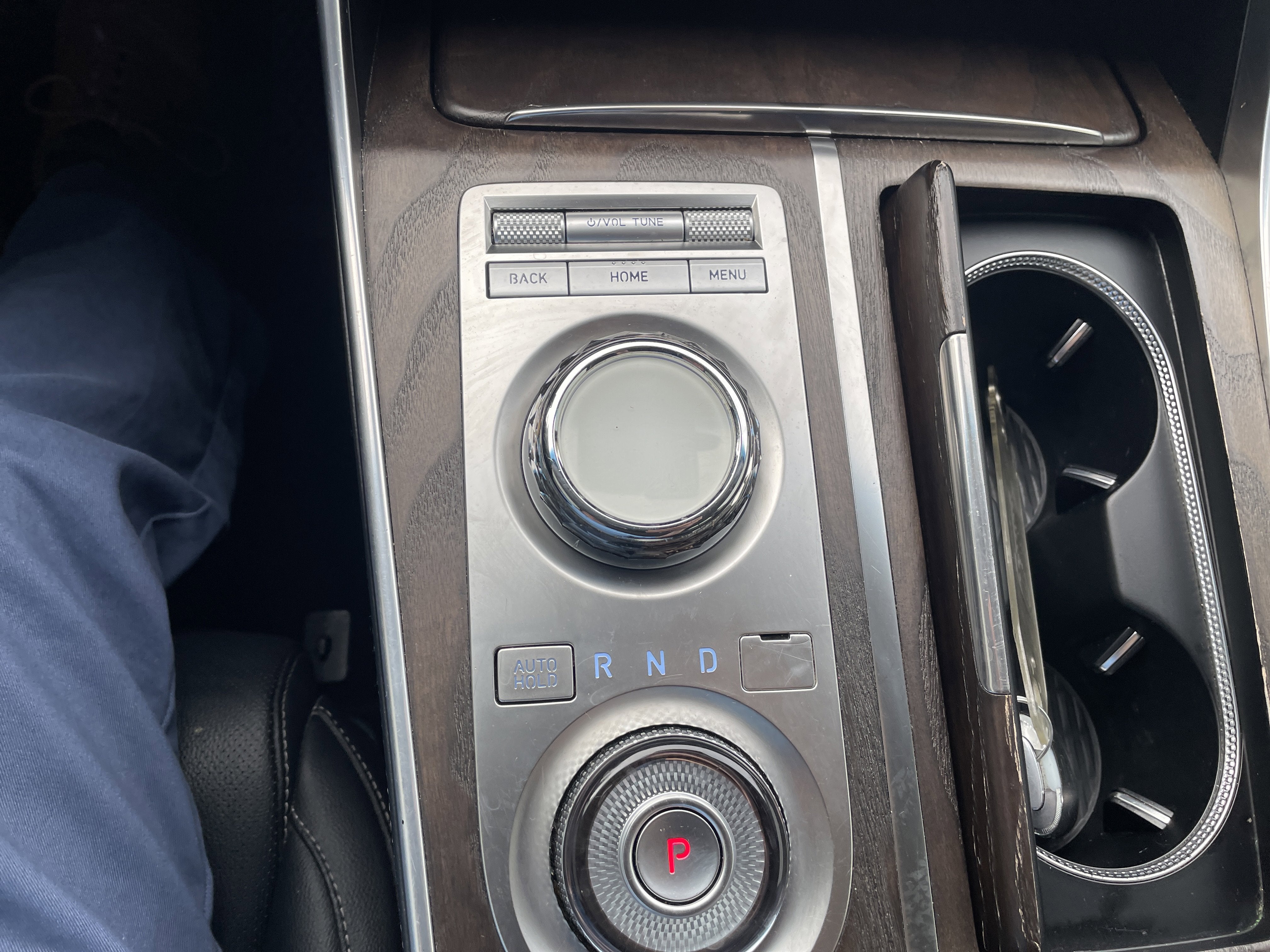 2024 Genesis GV80 4DR AWD 2.5