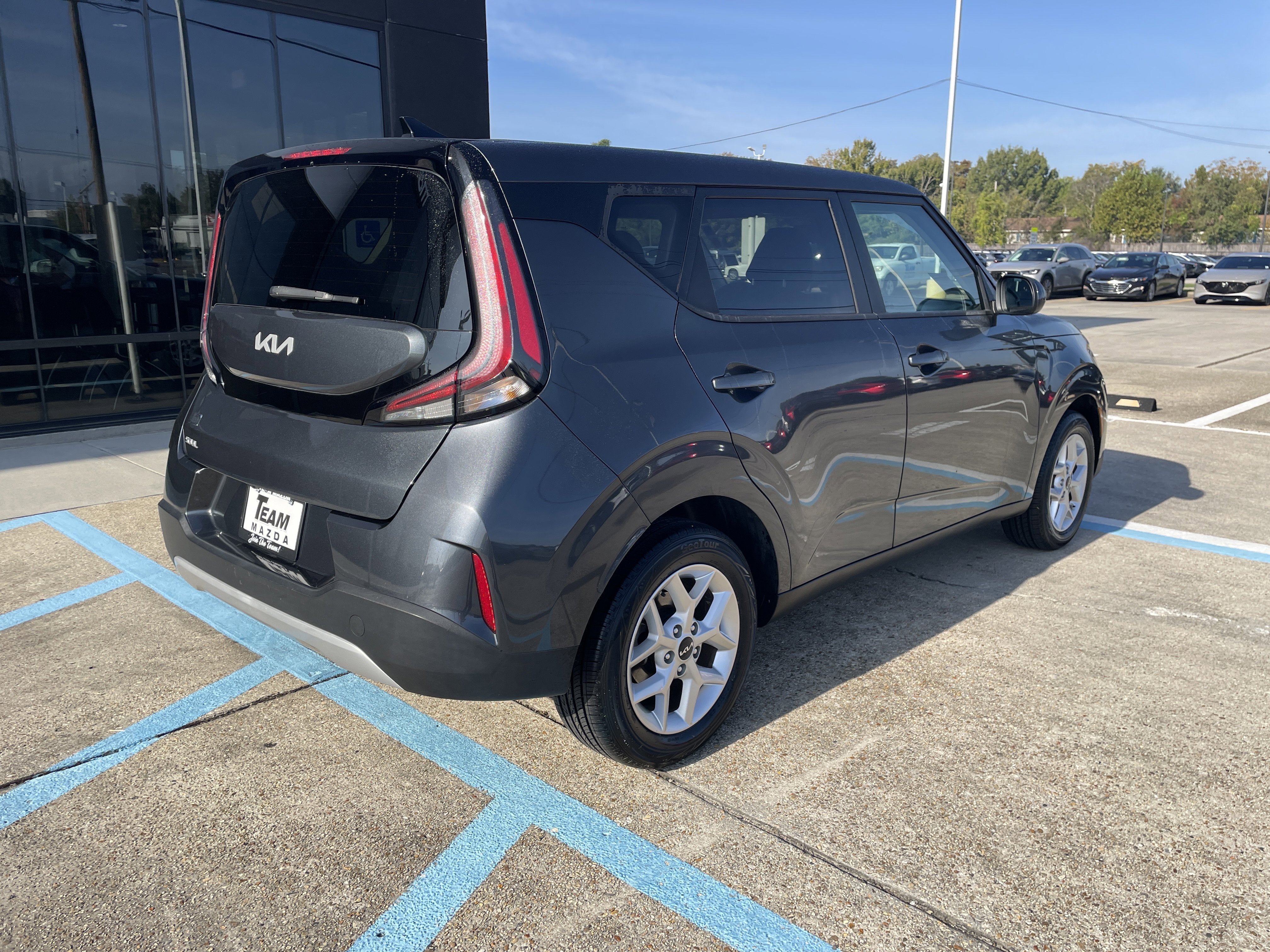 2023 Kia Soul LX