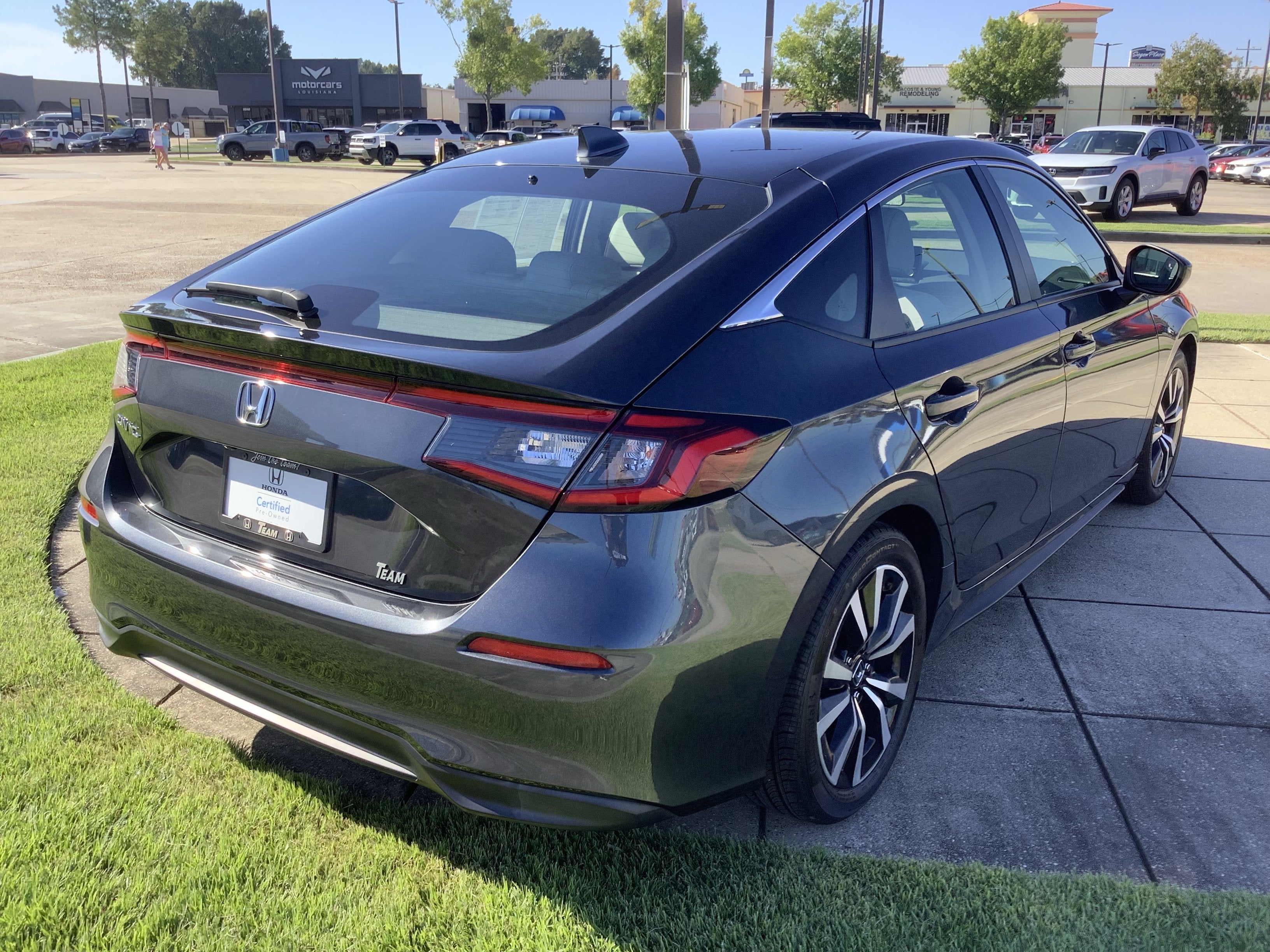 2024 Honda Civic Hatchback EX-L