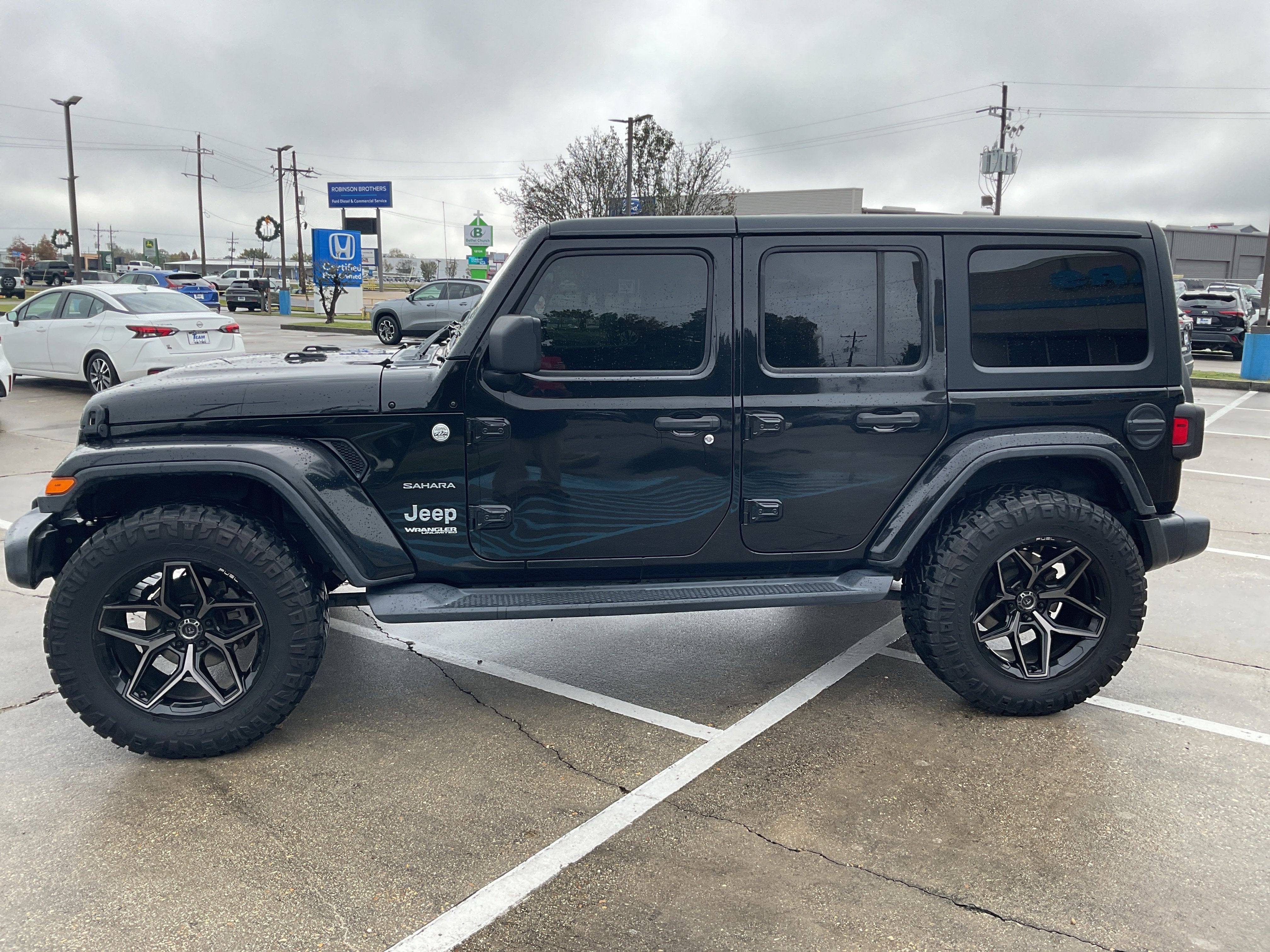 2020 Jeep Wrangler Unlimited Sahara