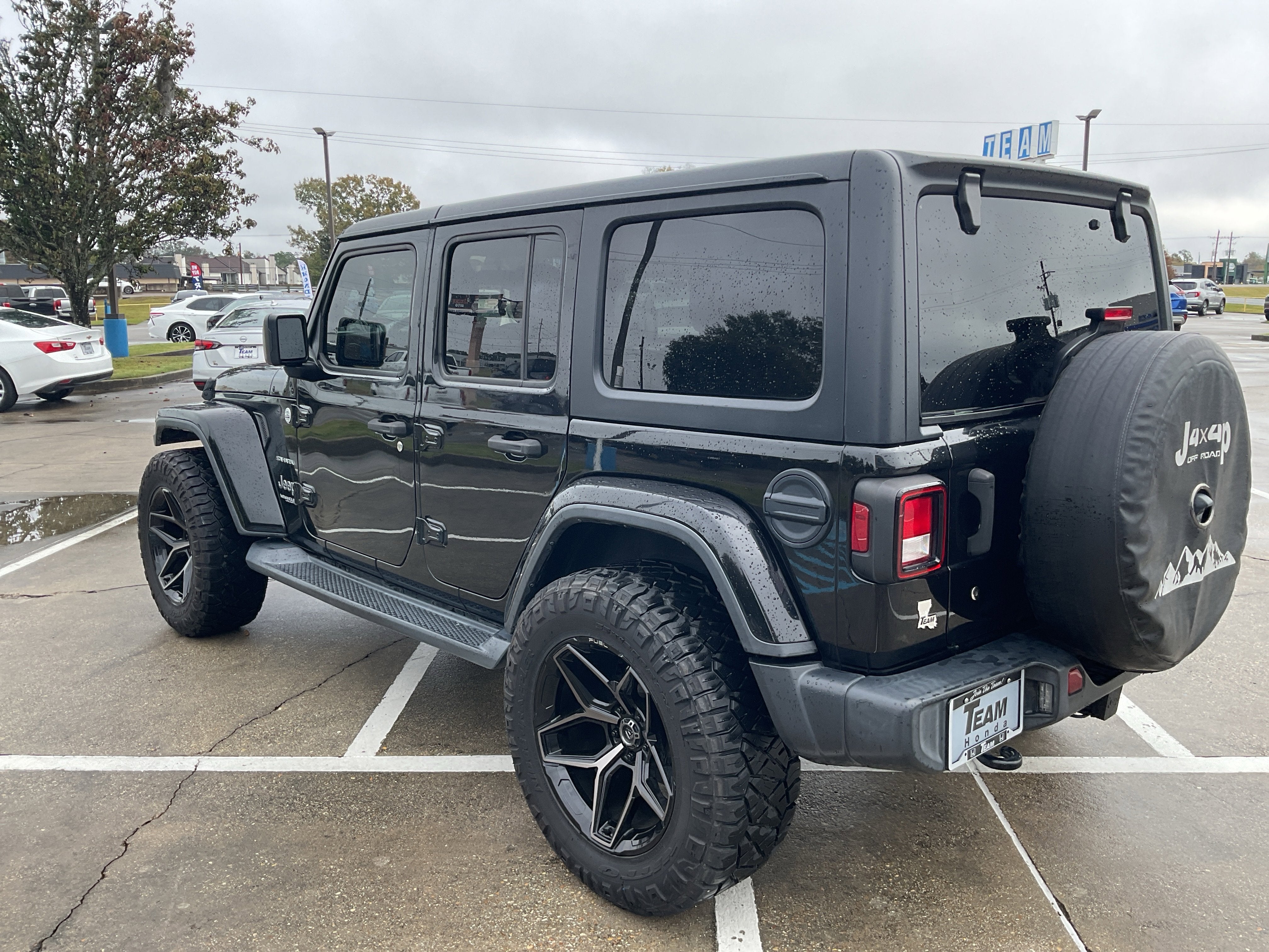 2020 Jeep Wrangler Unlimited Sahara
