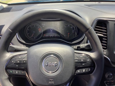 2023 Jeep Cherokee Altitude Lux