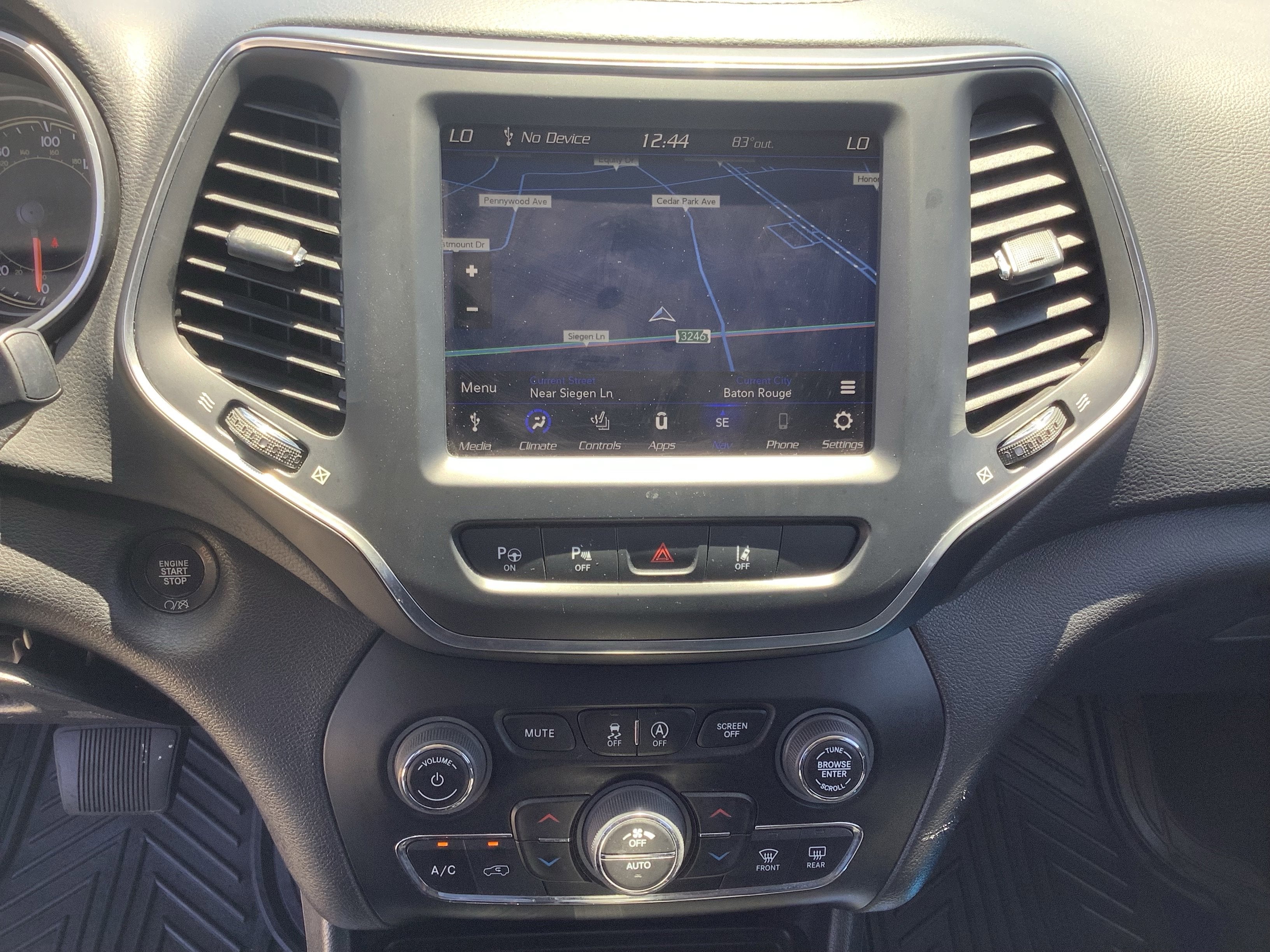2023 Jeep Cherokee Altitude Lux