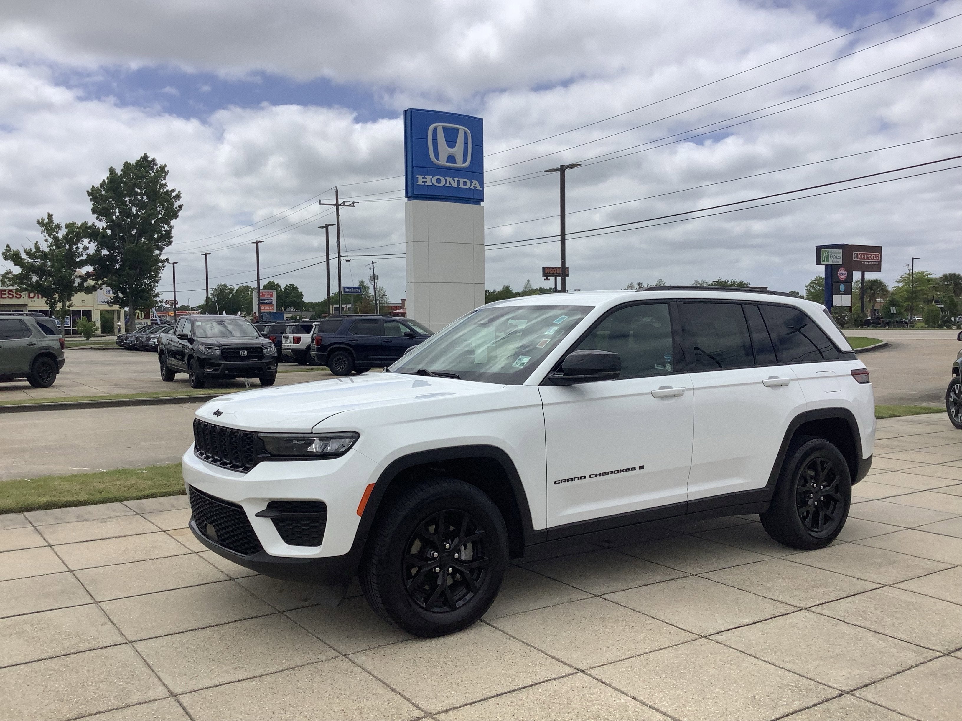 2025 Jeep Grand Cherokee Altitude