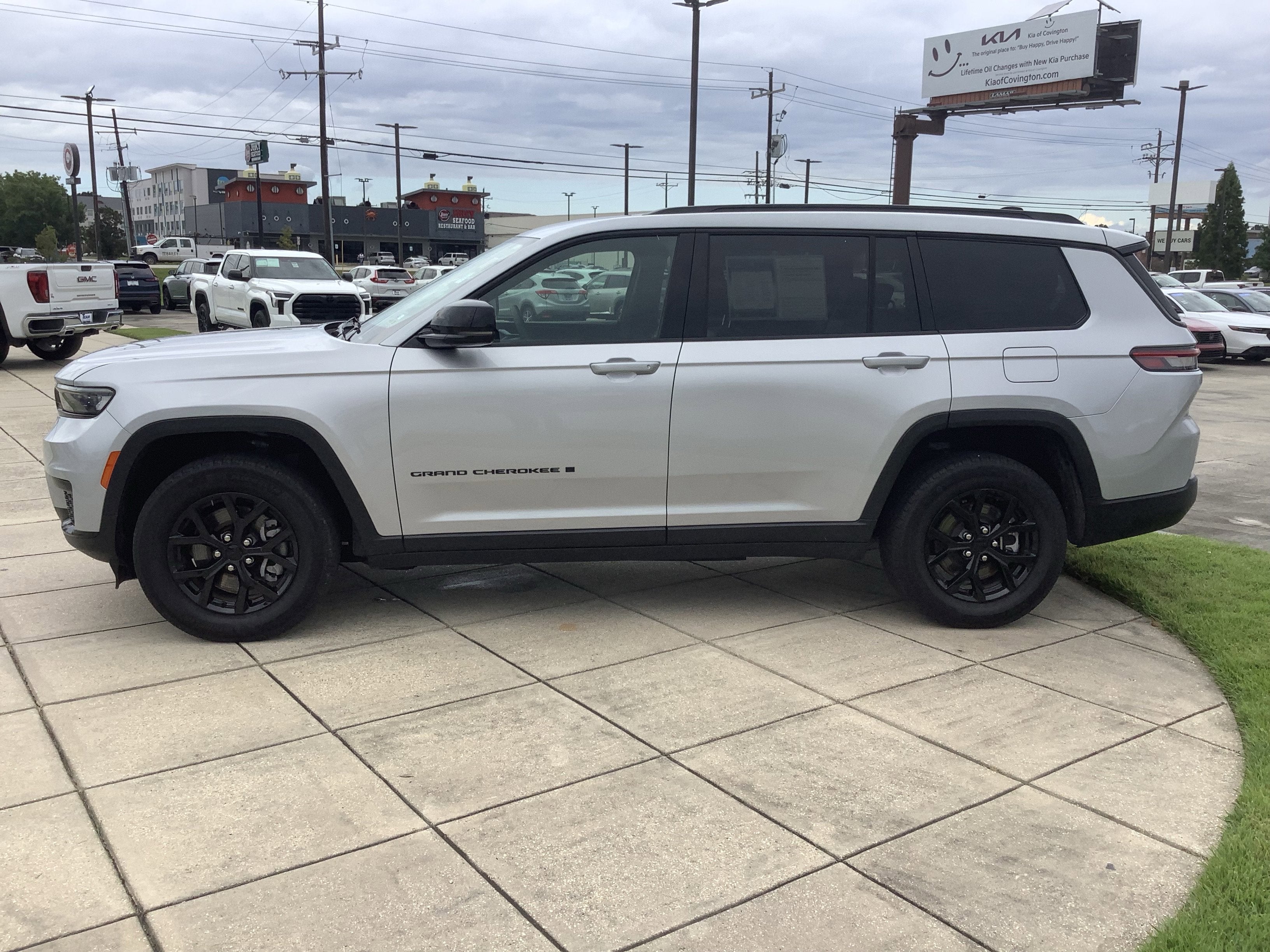 2024 Jeep Grand Cherokee L Altitude