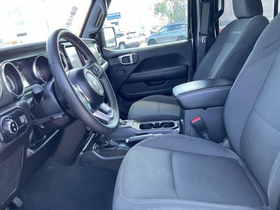 2023 Jeep Gladiator Overland