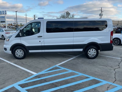 2023 Ford Transit Passenger Wagon XLT