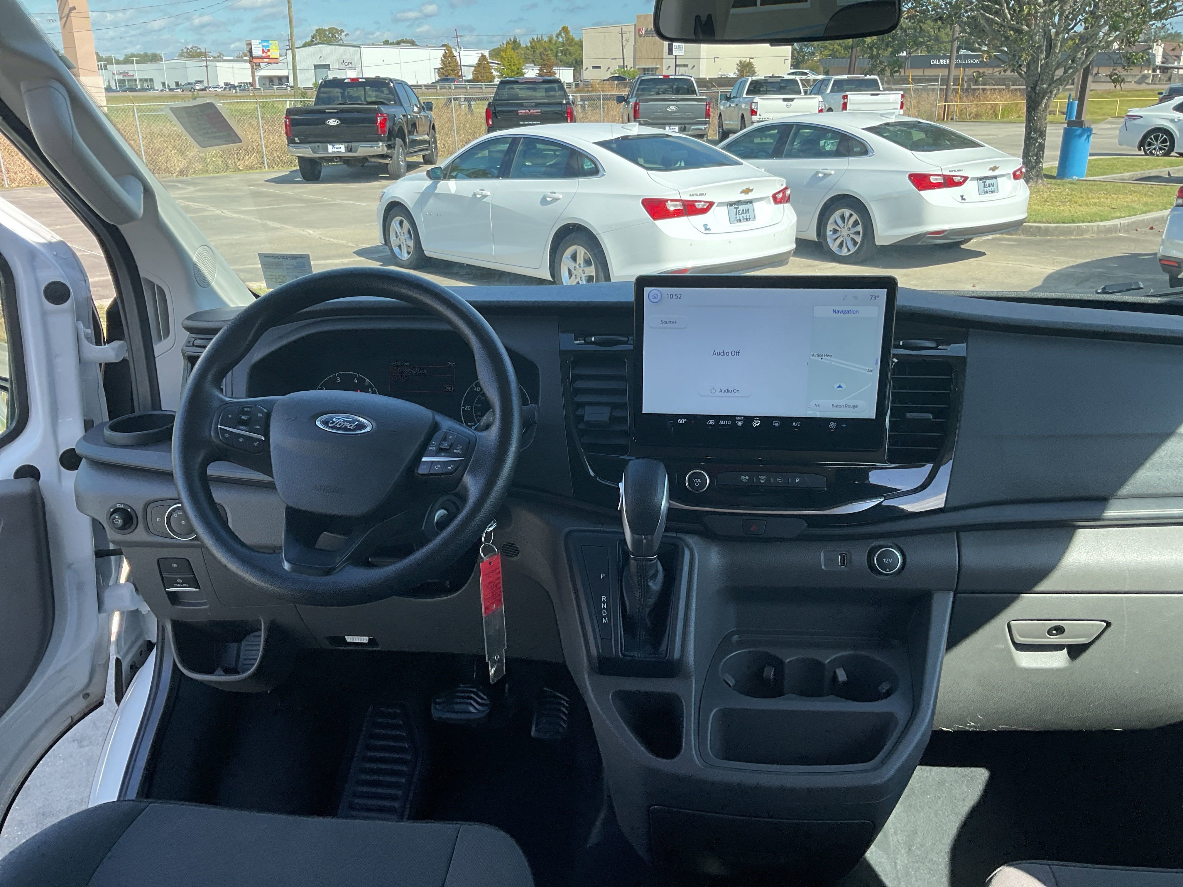 2023 Ford Transit Passenger Wagon XLT