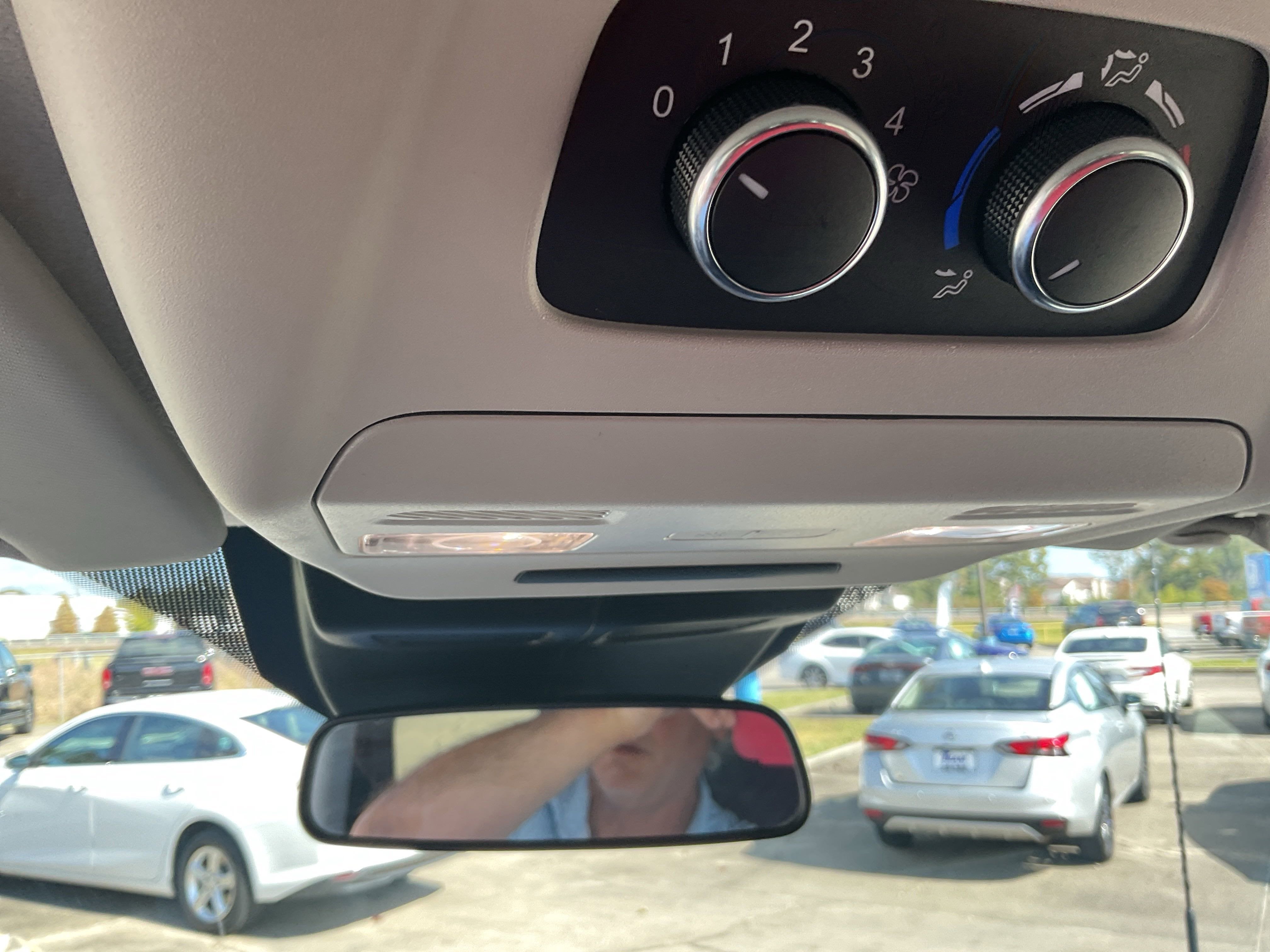 2023 Ford Transit Passenger Wagon XLT