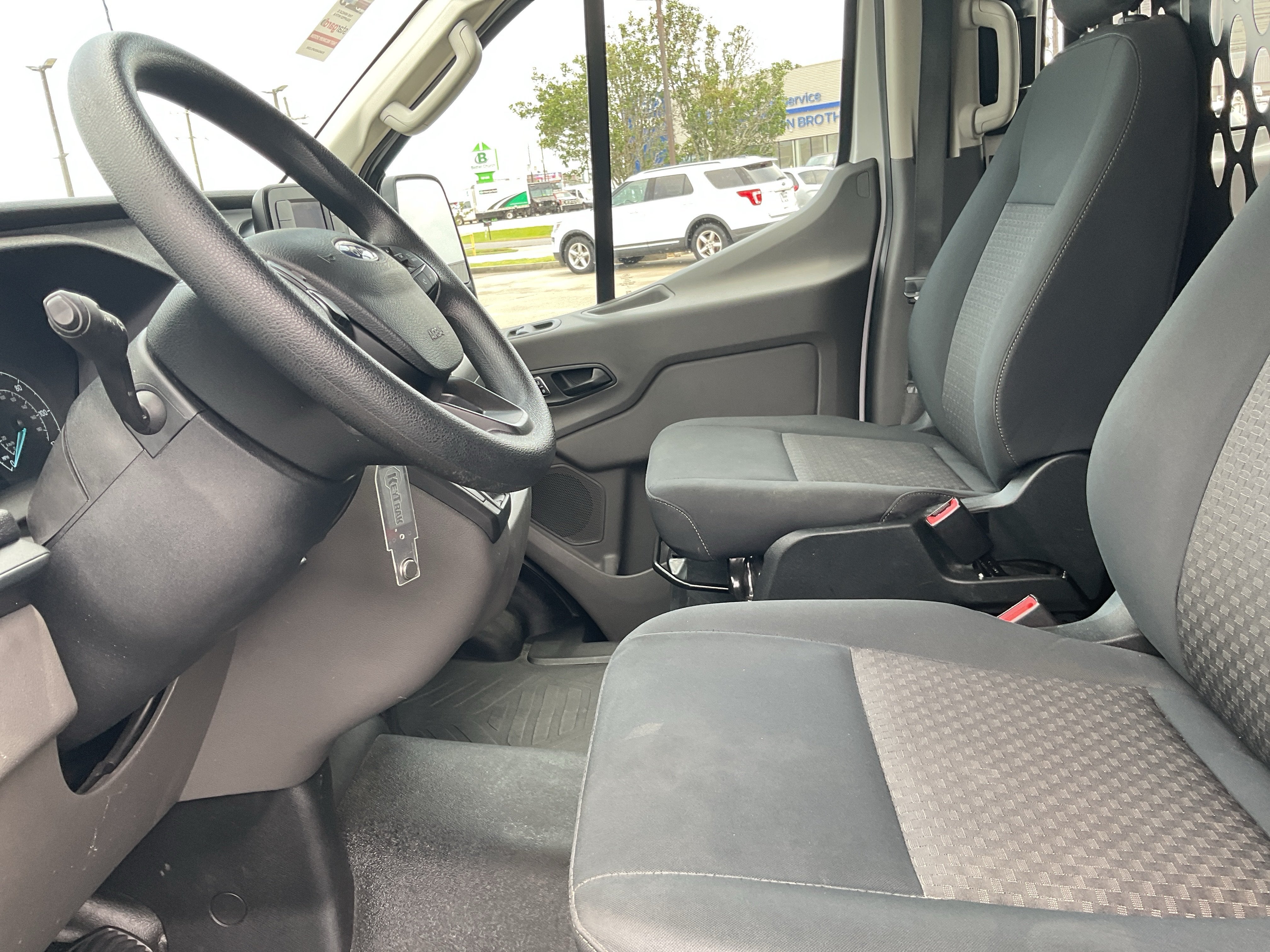 2025 Ford Transit Cargo Van Base
