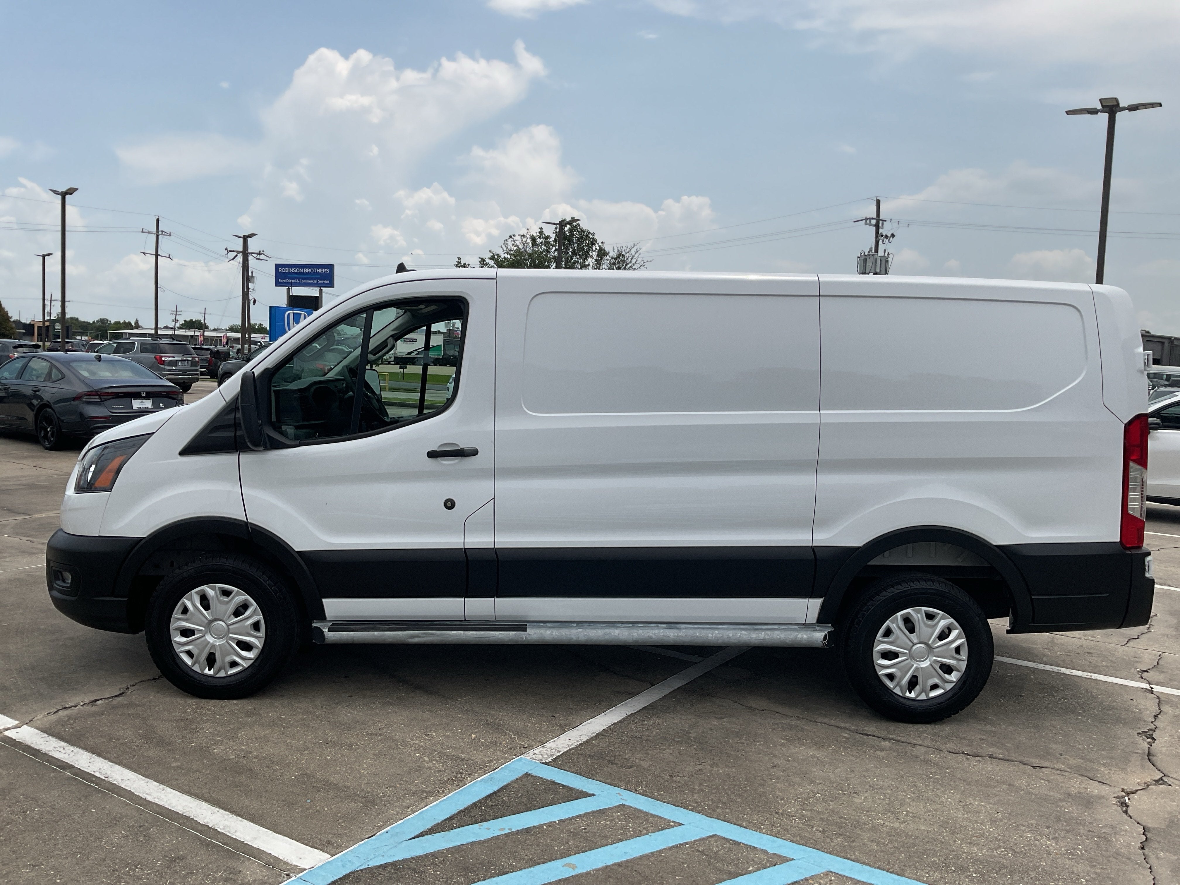 2025 Ford Transit Cargo Van Base