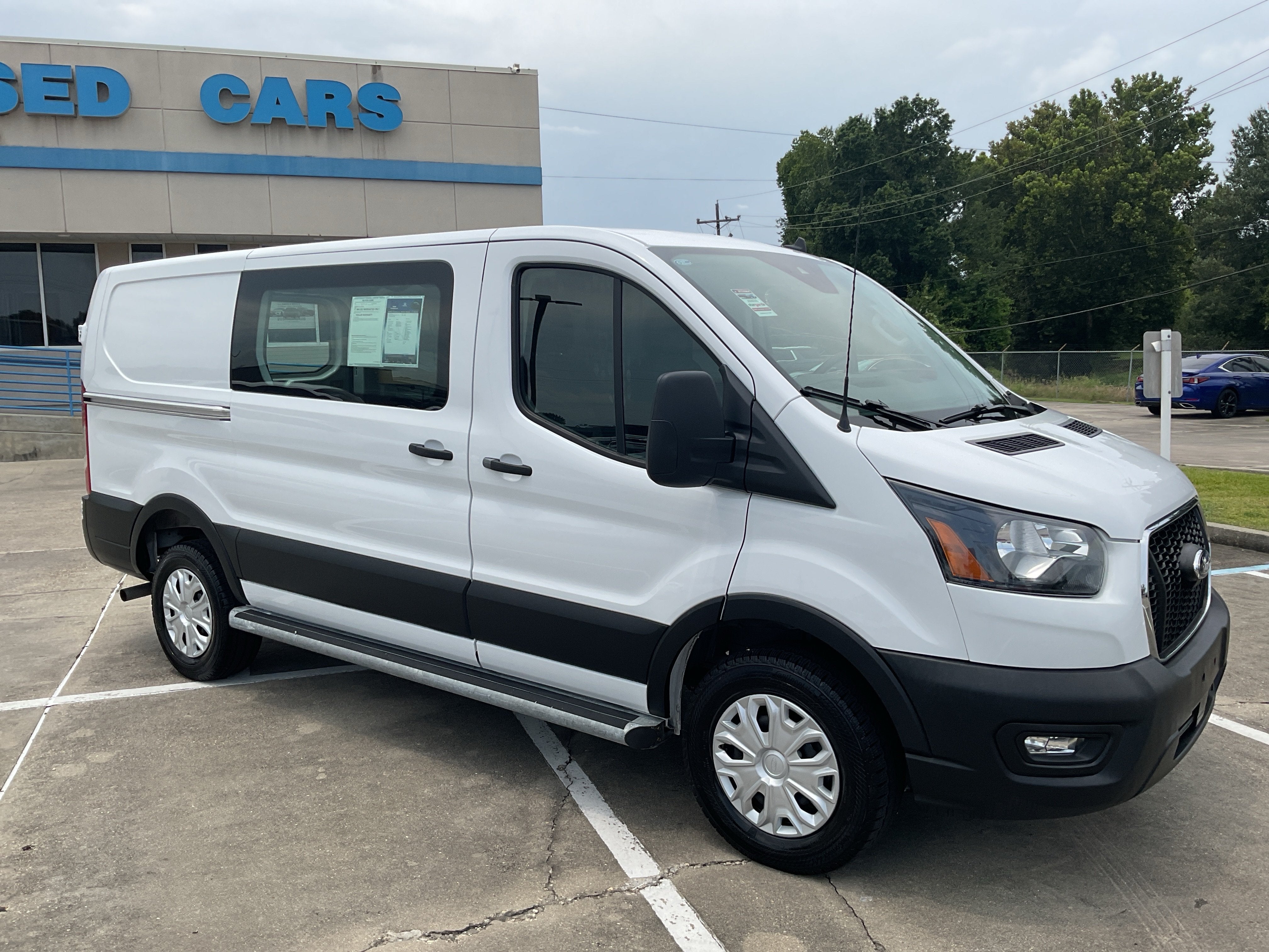 2025 Ford Transit Cargo Van Base