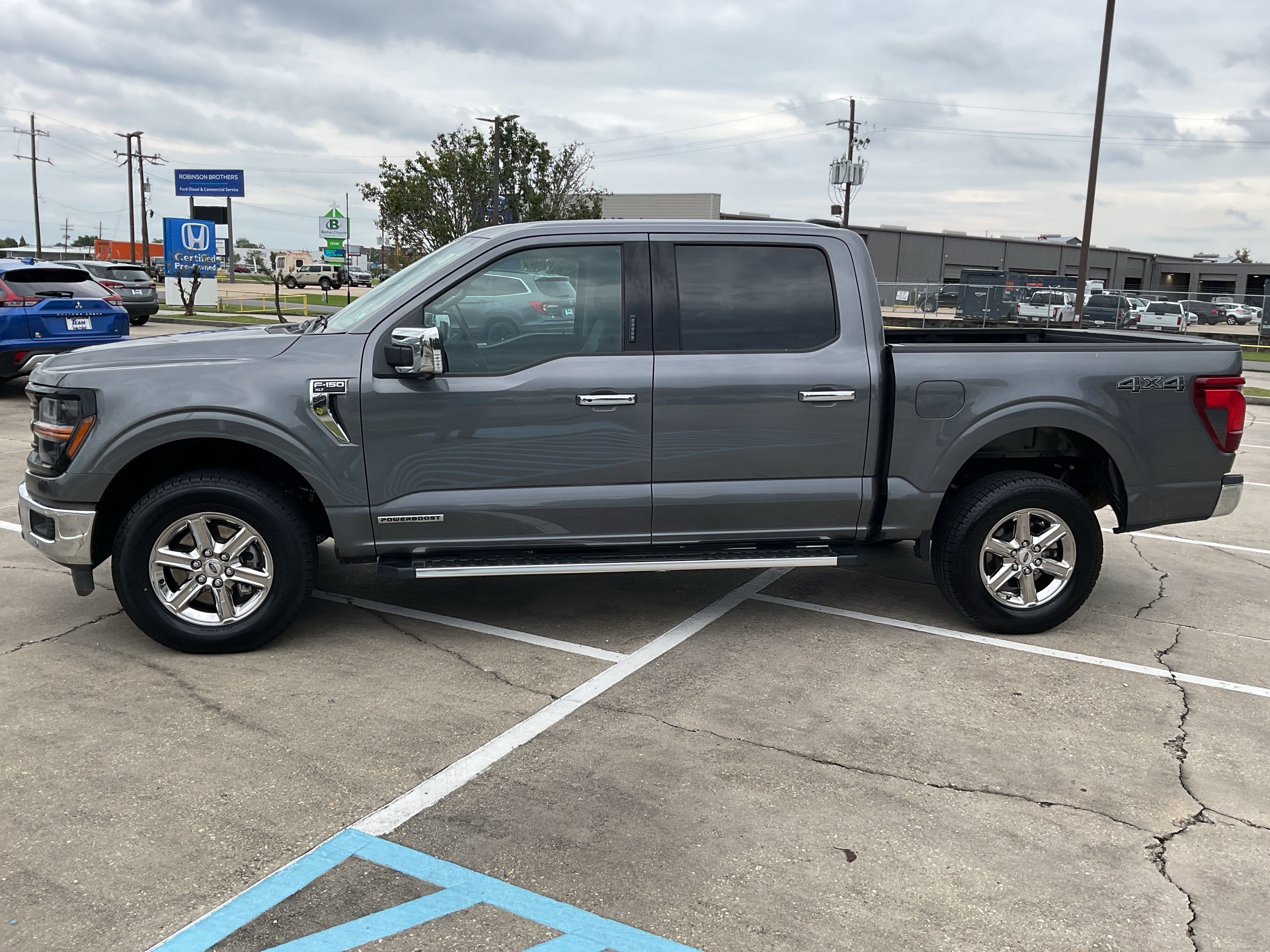 2024 Ford F-150 XLT