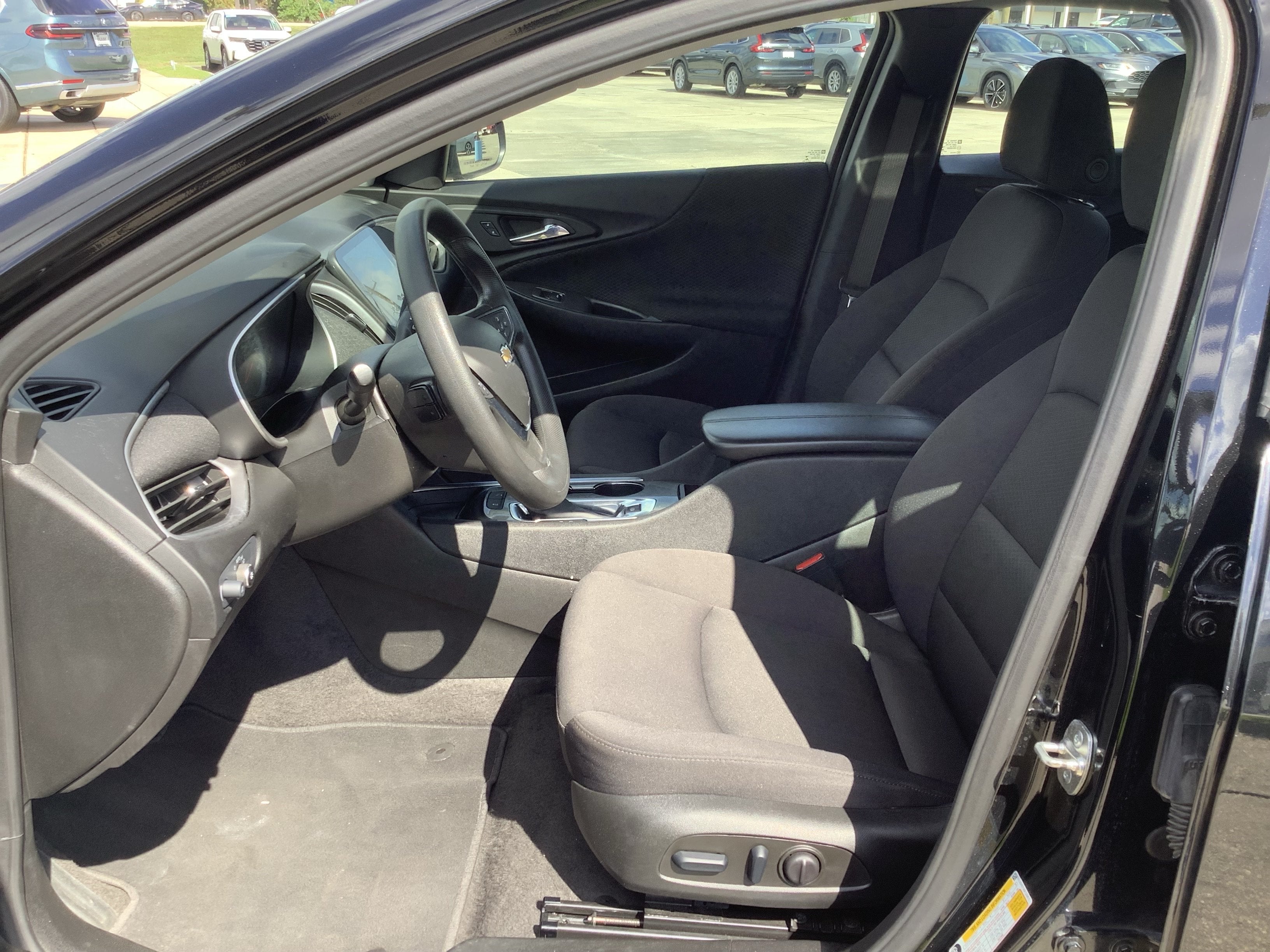 2025 Chevrolet Malibu LT